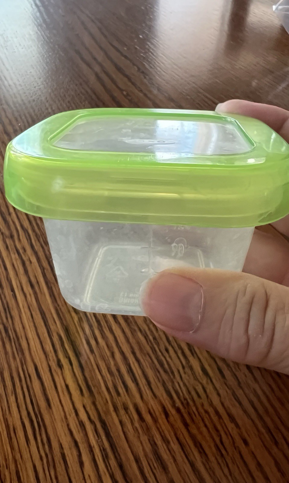 Oxo pop container set Of 10. Small Container Is Perfect For Homemade Baby Food!
