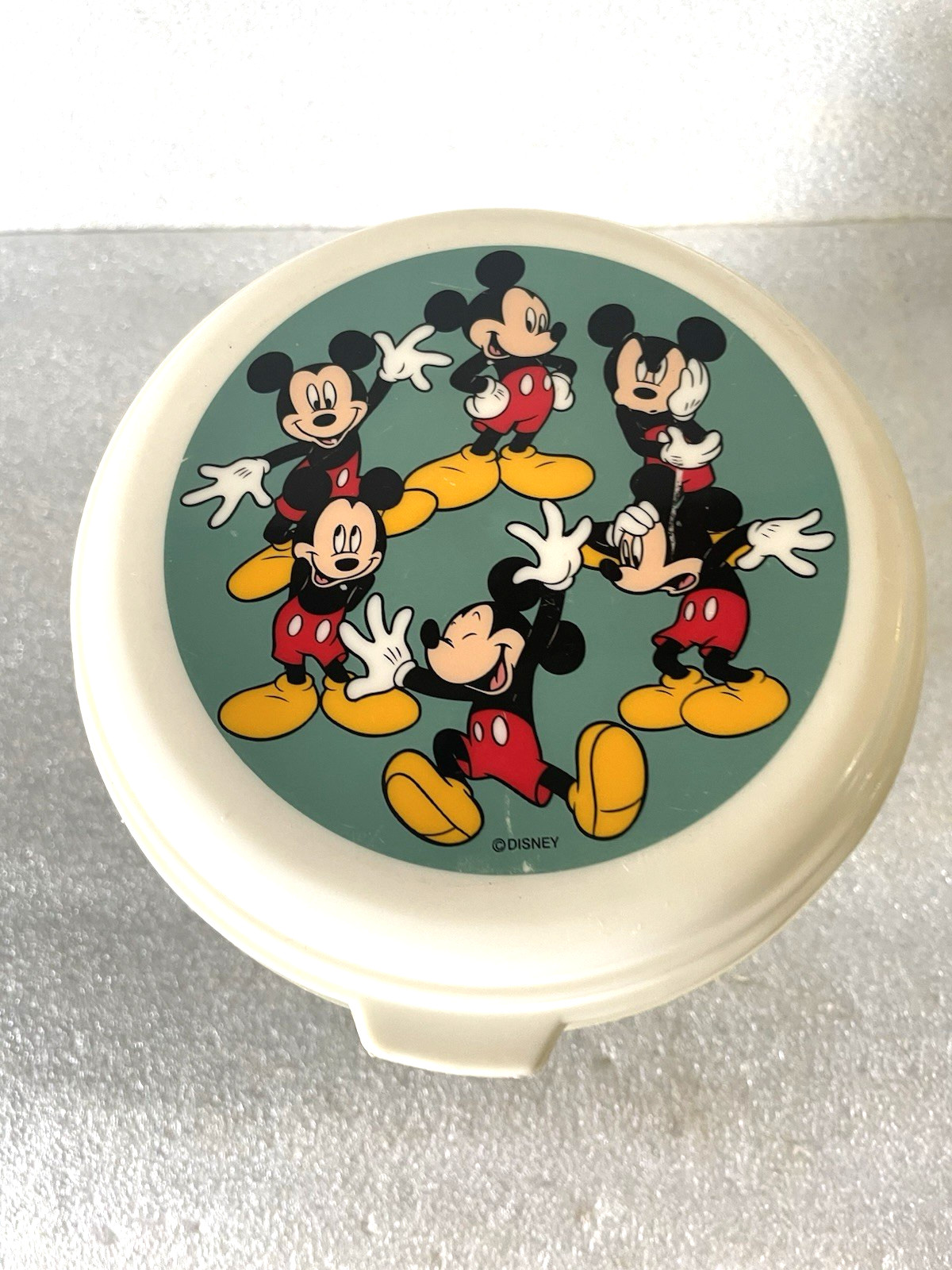 Vtg Disney Mickey Mouse Snap ON lid Round Plastic Food Storage Container