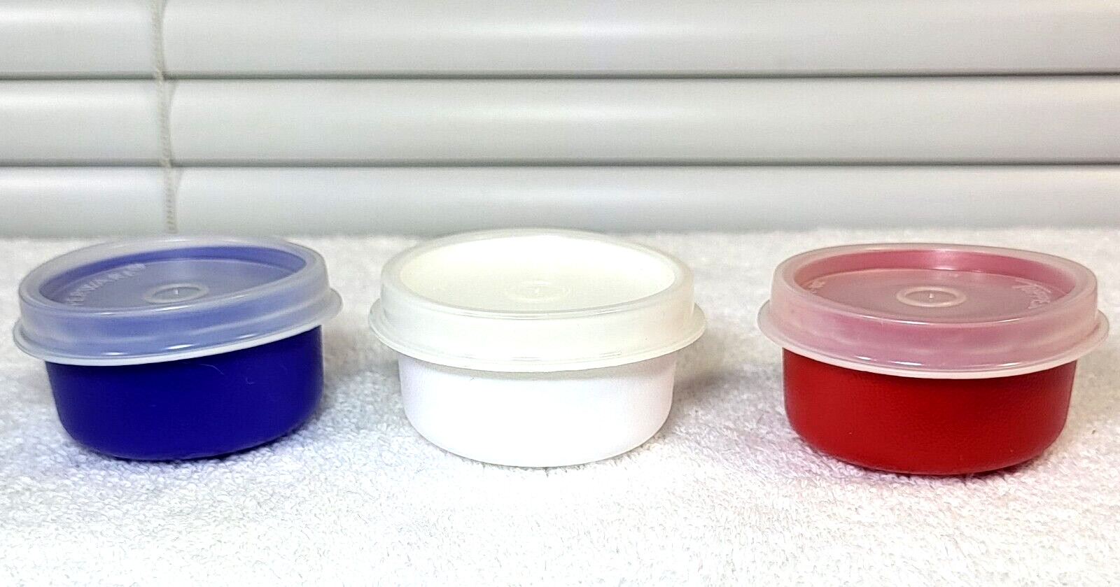 Tupperware Patriotic Smidgets. Red White &Blue set w Natural seals. New! Rare!