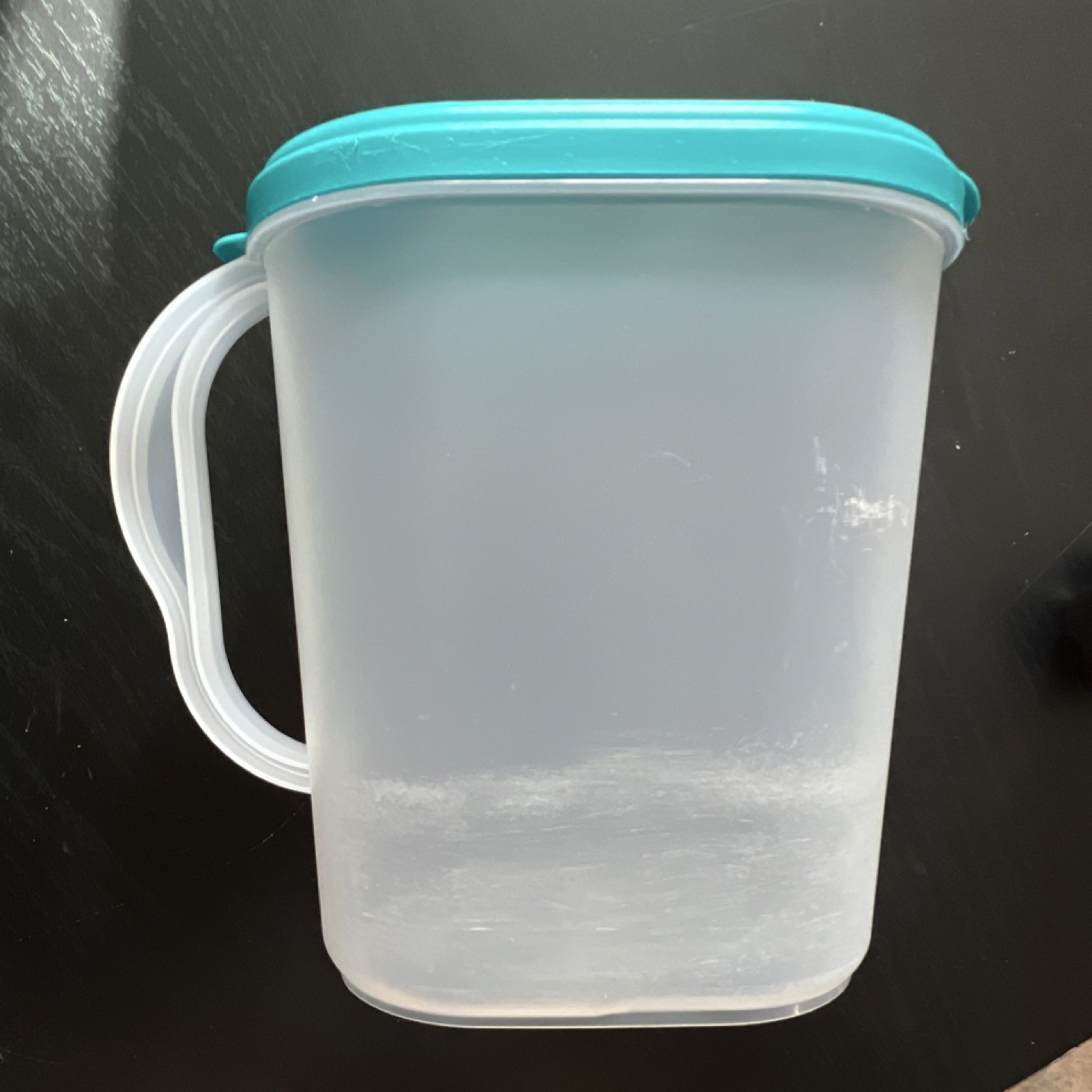 Sterilite 4 Qt Plastic Oval vintage Container ClearTeal Snap Lid Dishwasher Safe
