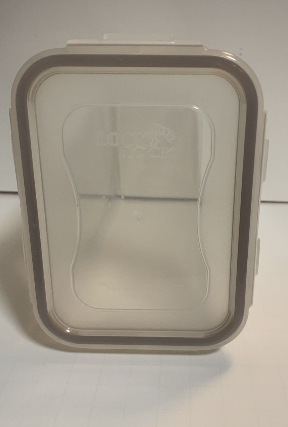 PreOwned Lock & Lock 1.3 Quart Food Storage Container Clean Item rose gold trim