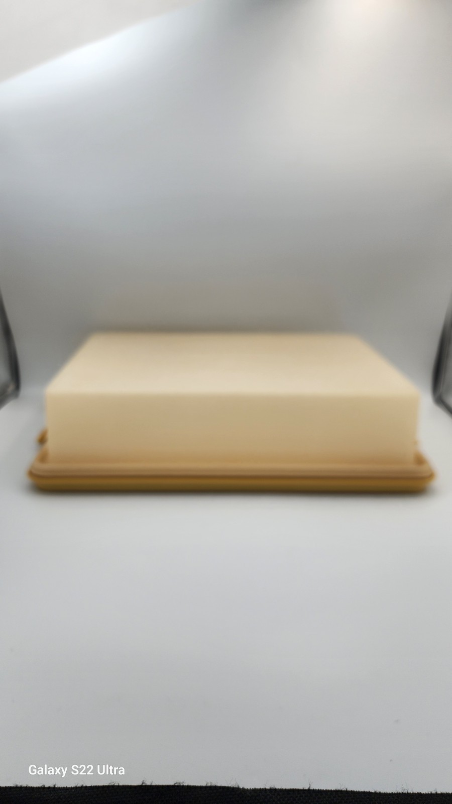 Vintage Tupperware Rectangular Cake Container Snap Lid Beige Lid White Base