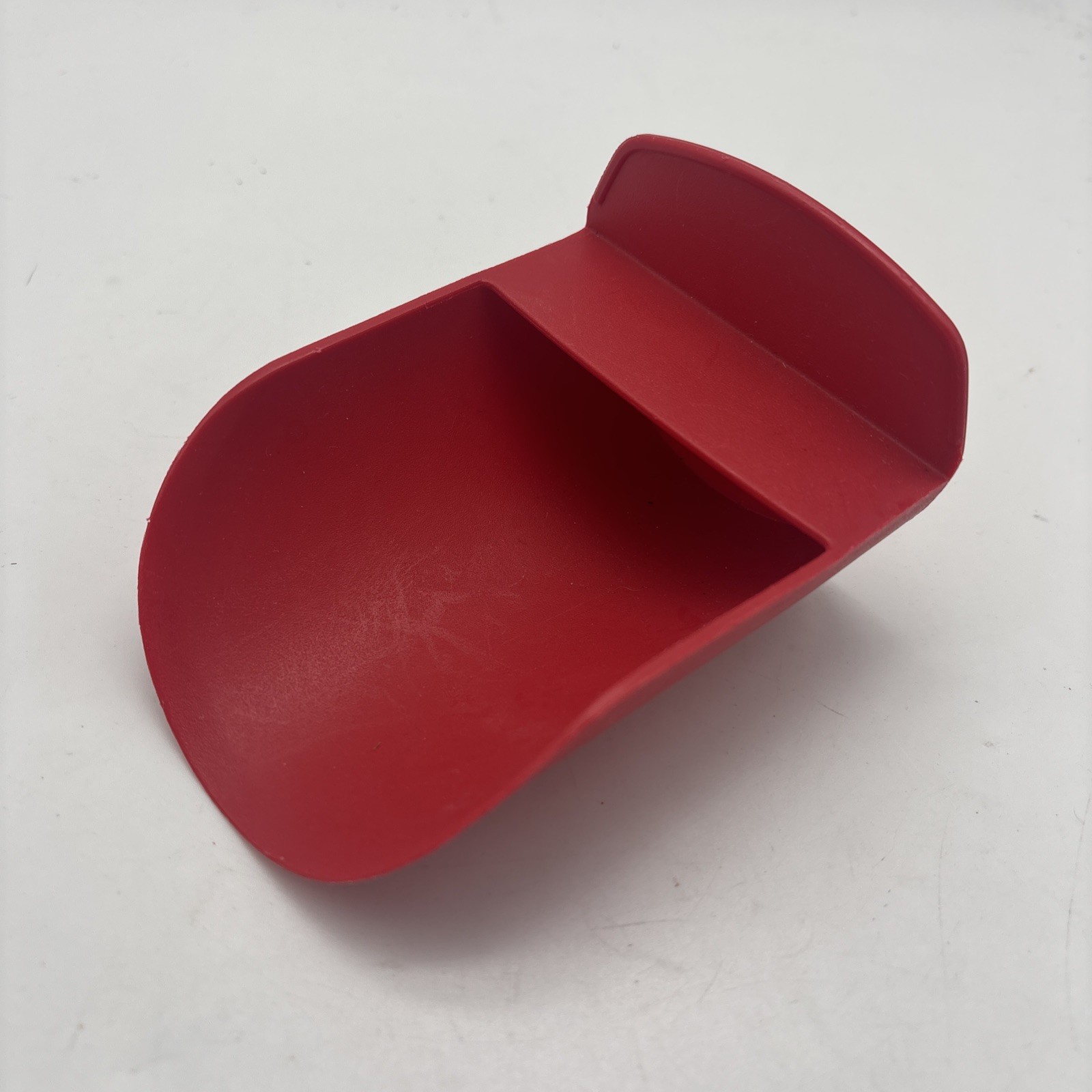 Tupperware Rocker Utensil Sugar Scoop. Red. 292-16