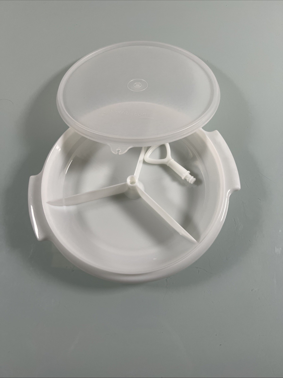 Vintage Tupperware Suzette Divided Tidbit Tray w/ Handle 608-1 229-1 Clear/White