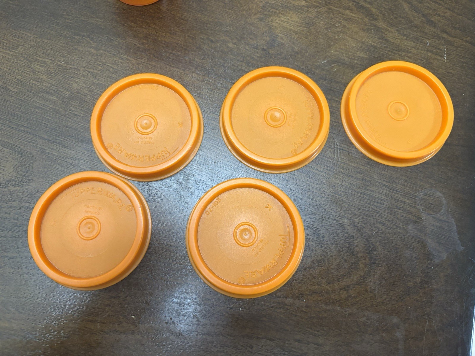 Tupperware Tupper Minis 2 oz Midgets Set of 5 Orange Smidgets Dips Crafts EUC