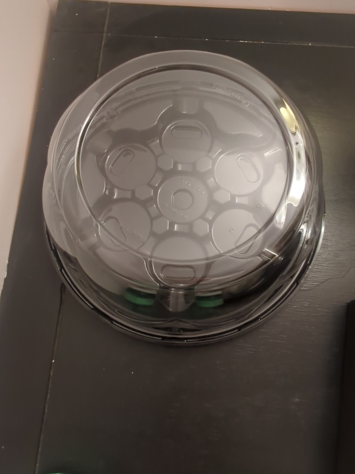 Pactiv cupcake containers Round Meal Prep, holds 7 cupcakes with lids 25 count