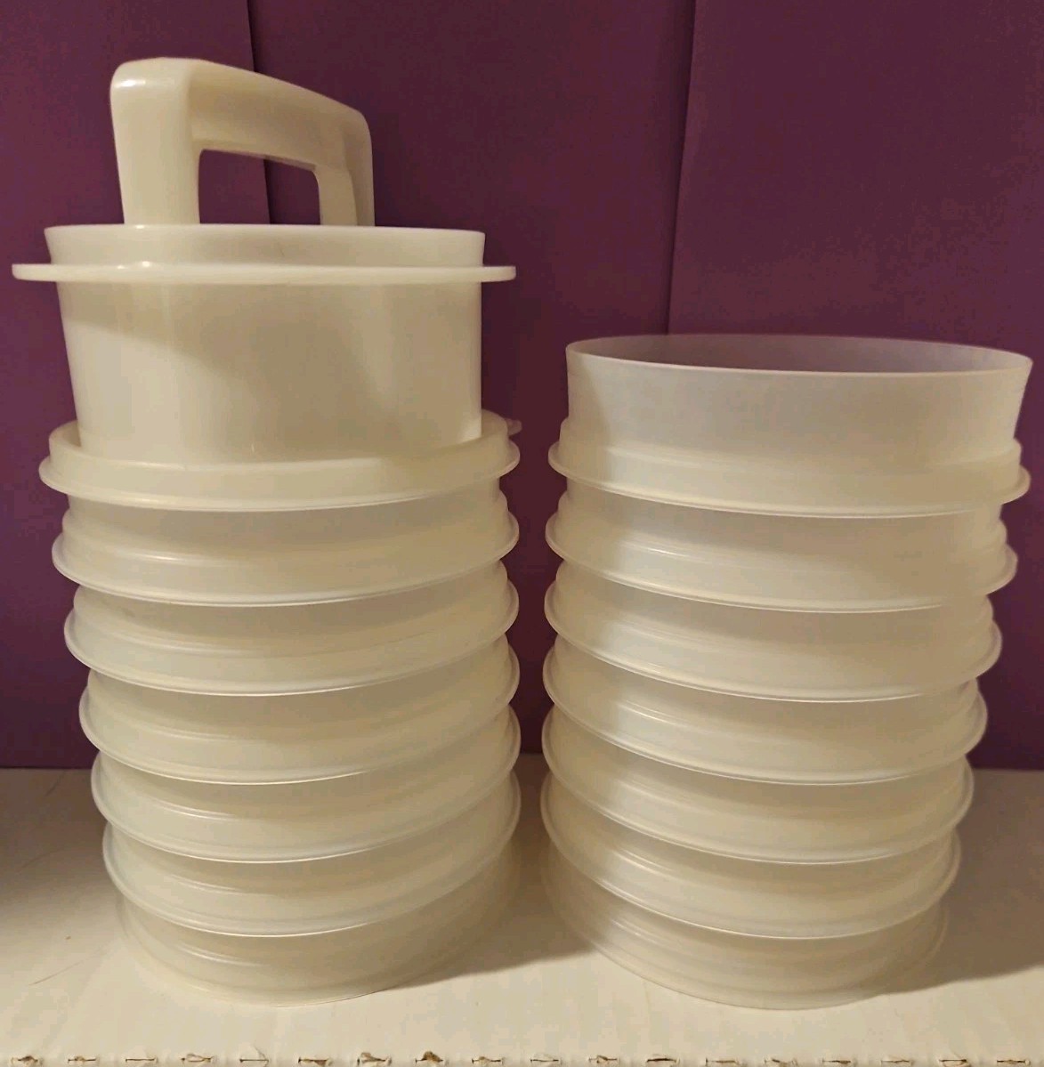 Vintage TUPPERWARE Burger Press Shape Ring 13 BURGER KEEPERS & Seal 884 883 882