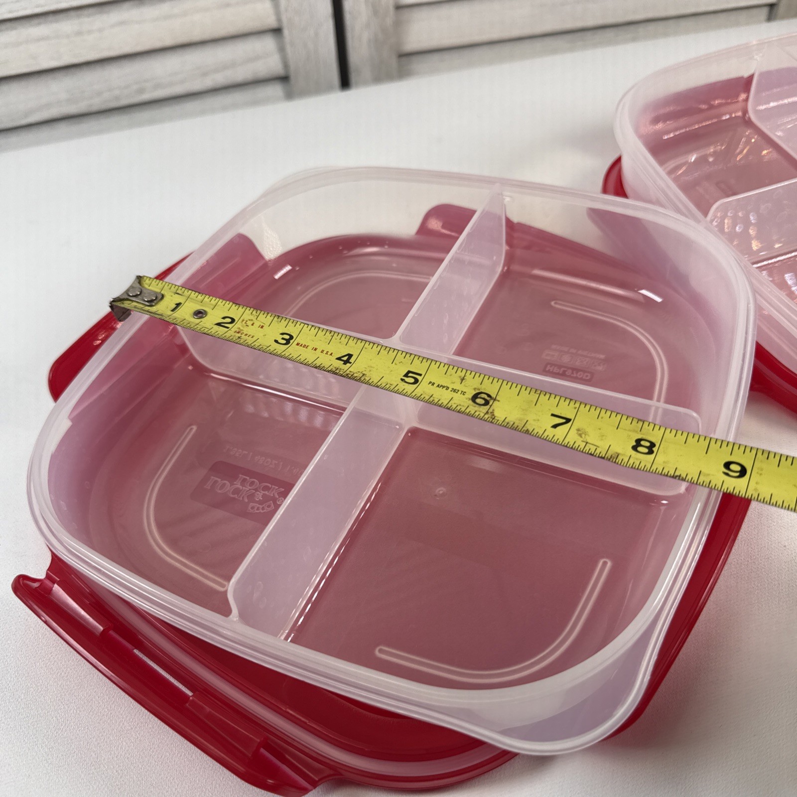 Set of 2 Lock N Lock Divided Containers w/Flip Vent Red HPL970D