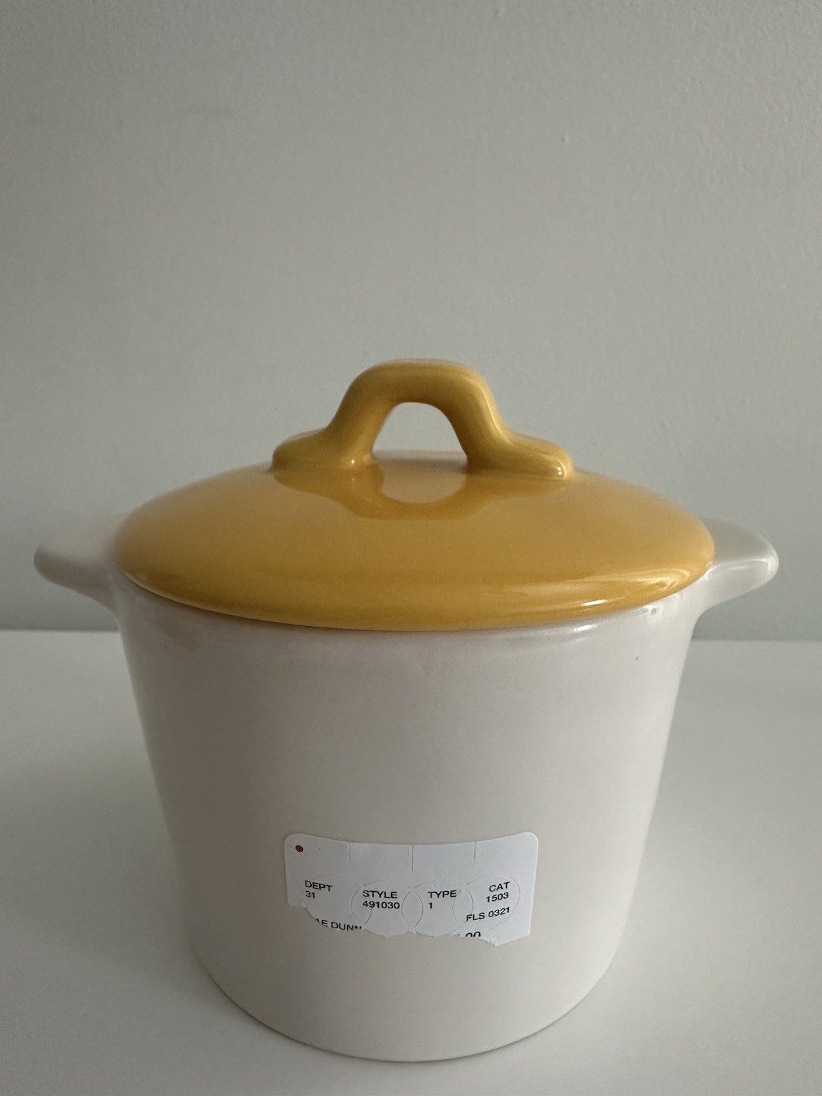 Rae Dunn QUEEN Bee Crown Mini Crock Pot With Yellow Lid 4.5″ High; 4″ diameter
