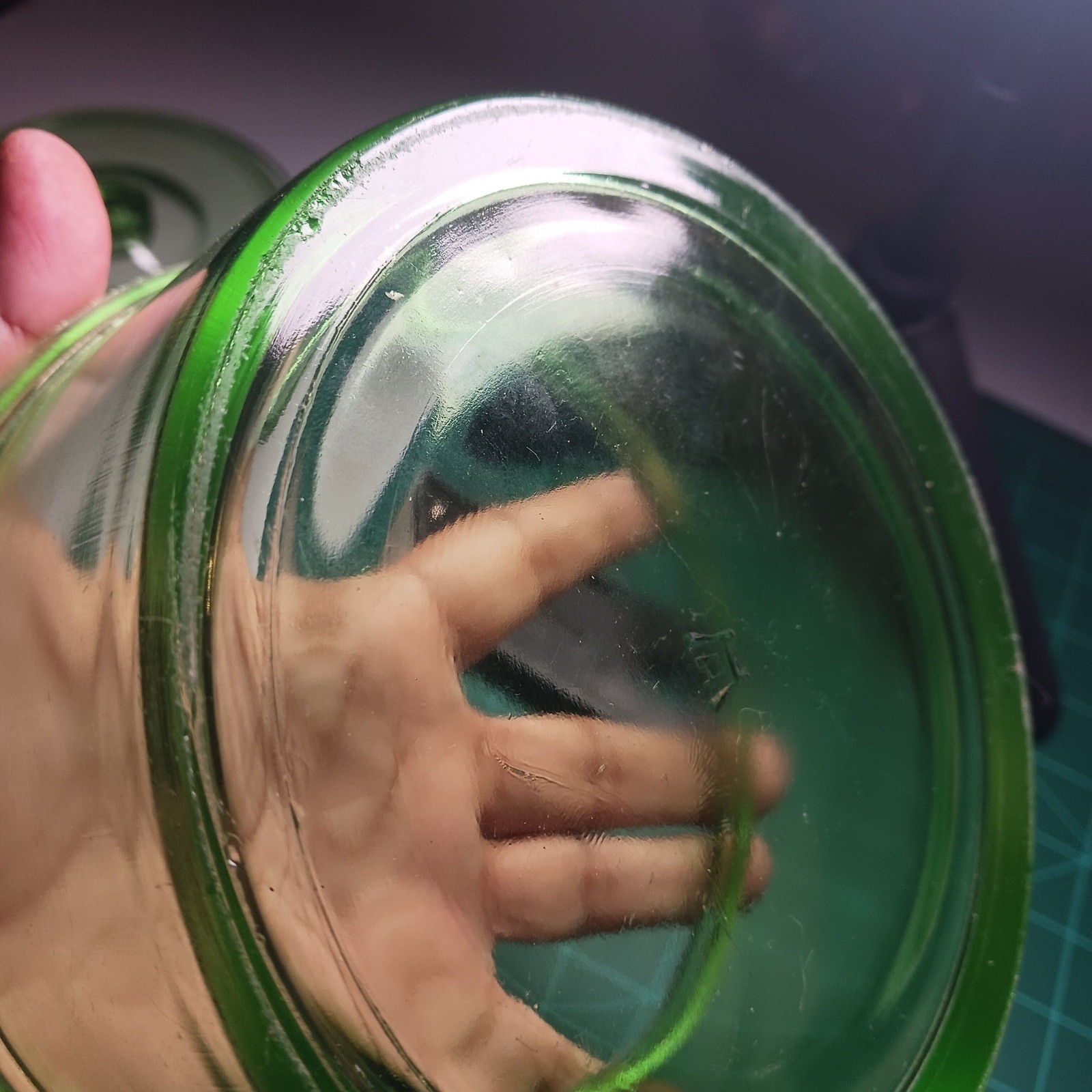 VTG Hazel Atlas Round lidded Refrigerator Dish Uranium glass