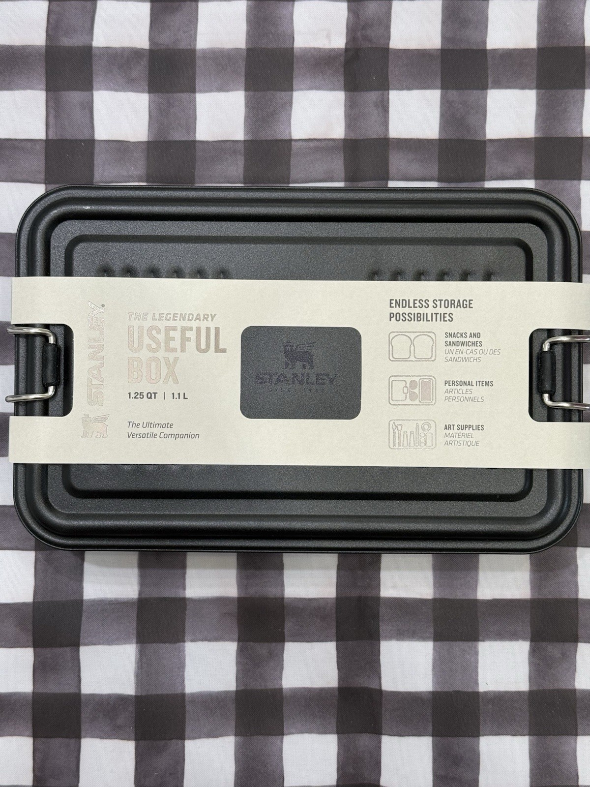 NWT Stanley Classic Series The Legendary Useful Box 1.25Qt/1.1L Matte Black