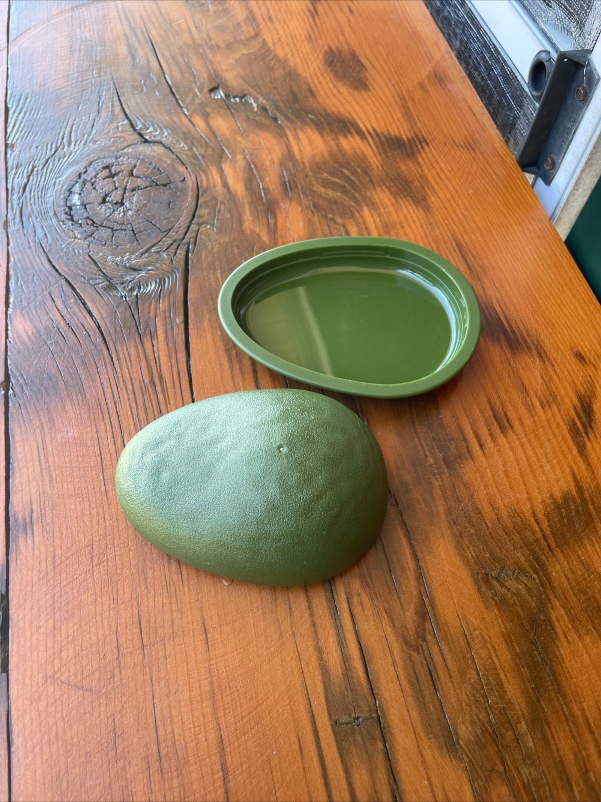 Avocado Storage Saver Keeper Container Kitchen Gadget MCM