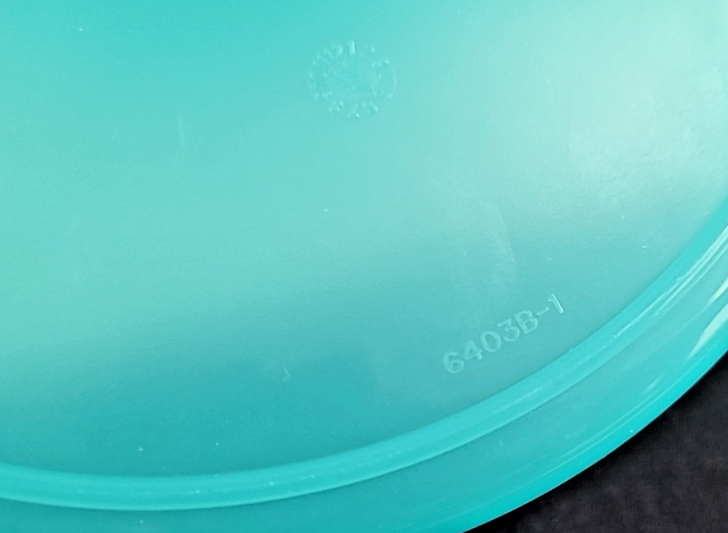 Tupperware Bowls Set of Two 500ml Containers w/Seals Aqua #6403B-3