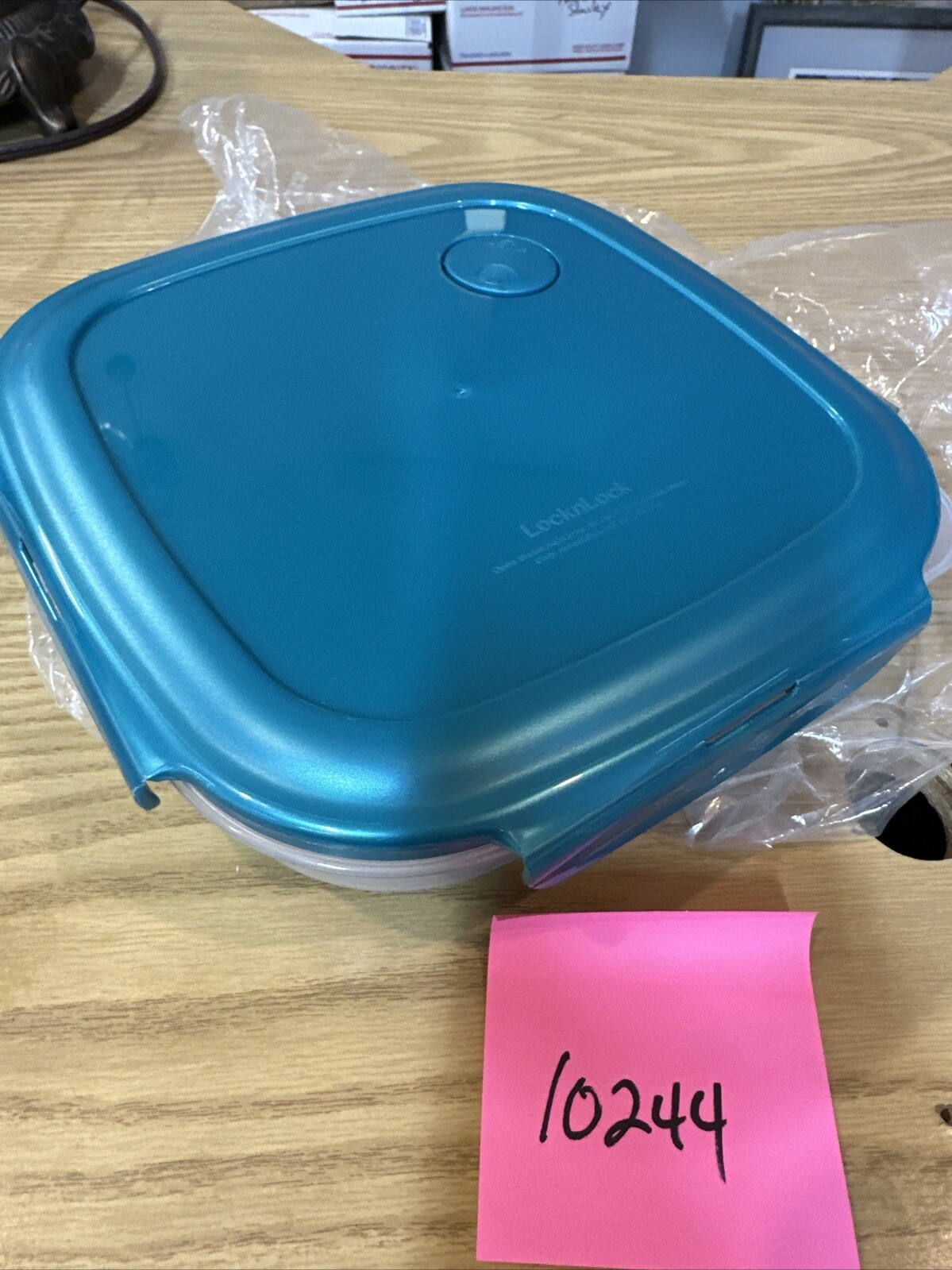 Lock N Lock Divided Food Storage Container W/Green Snap Lid 4 Divides Vent 1.4qt