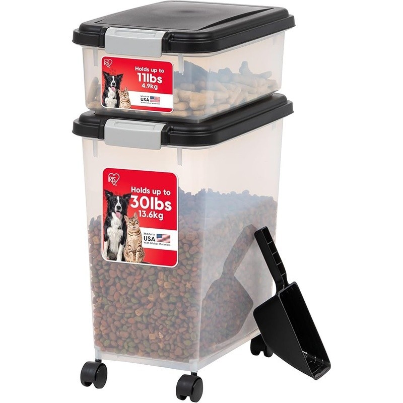 Airtight Pet Food Storage Container W/ Snap Lock Latch & Food Scoop Wheels New