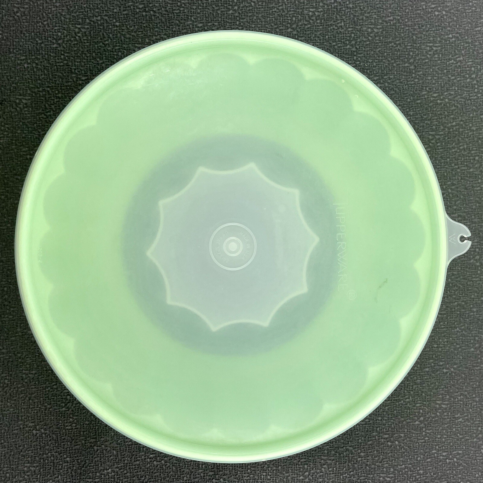 Tupperware Jello Mold Item #1202.2 3 Piece Mint Green Jello Mold Set