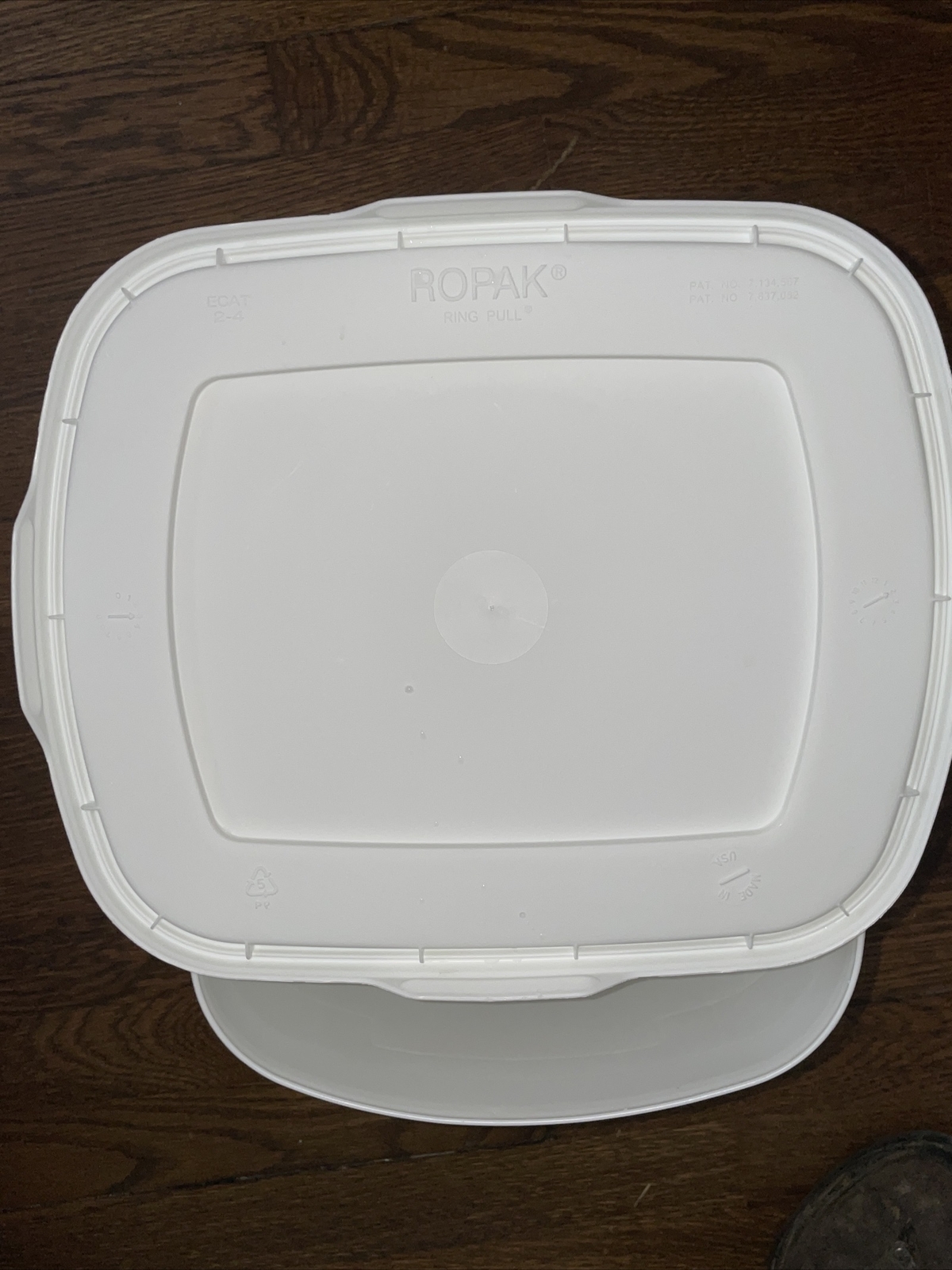Buckets 4-gallon Rectangular food grade (HDPE) with lid and handle