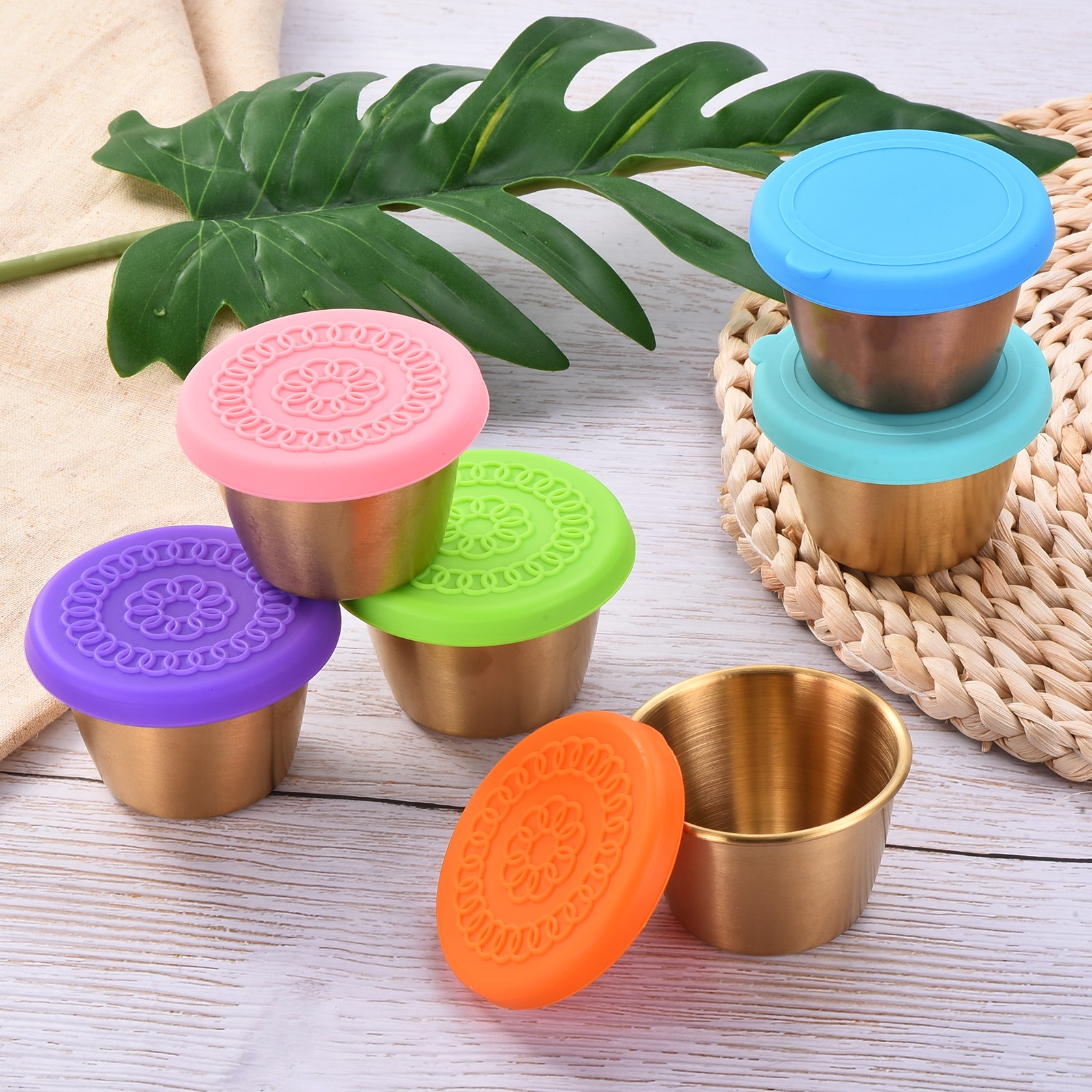 4pcs Condiment Cups Containers with Lids 2.4oz Salad Dressing Container Orange