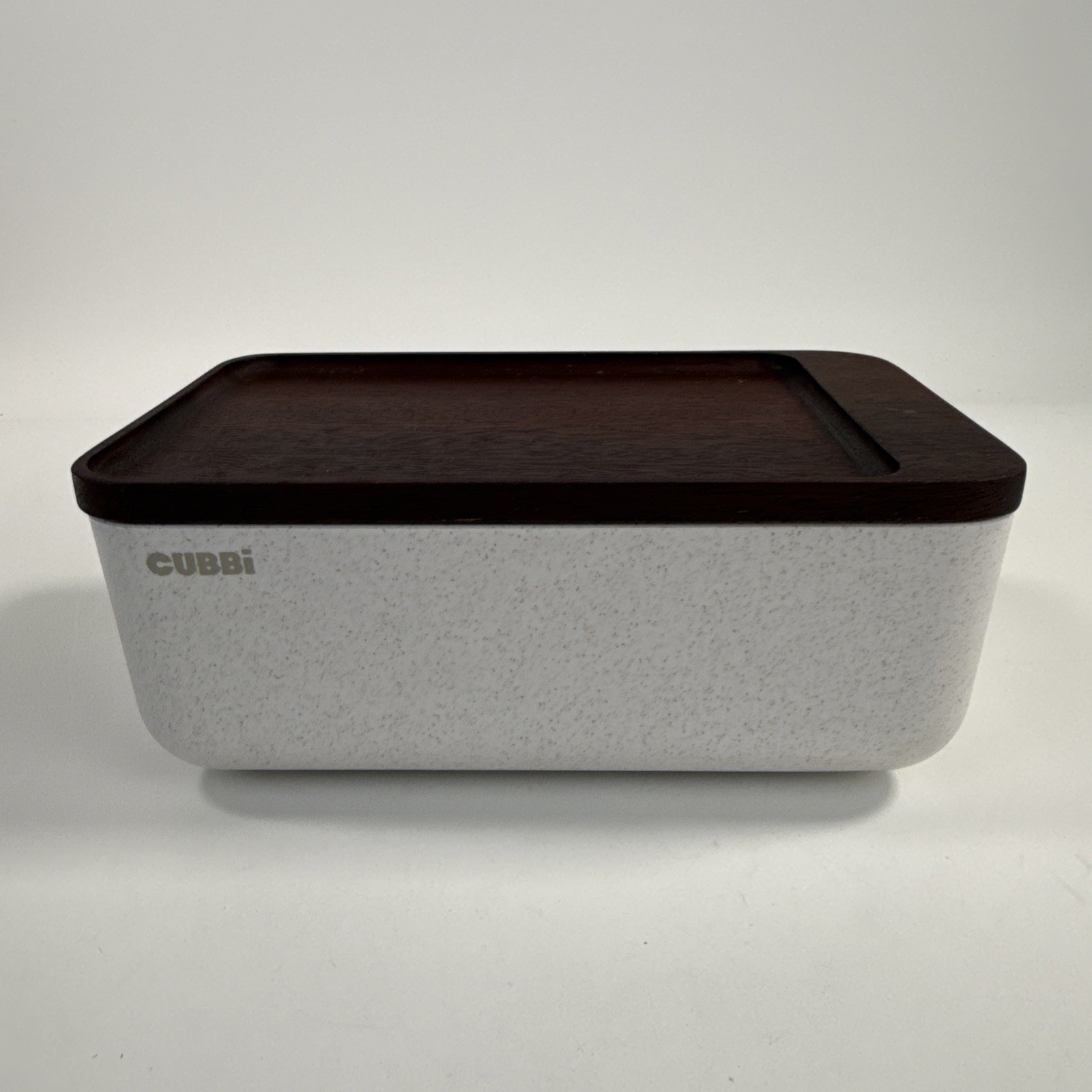 Cubbi Airtight Box With Tray Silicone Seals 100% Airtight Storage w/ Accessories