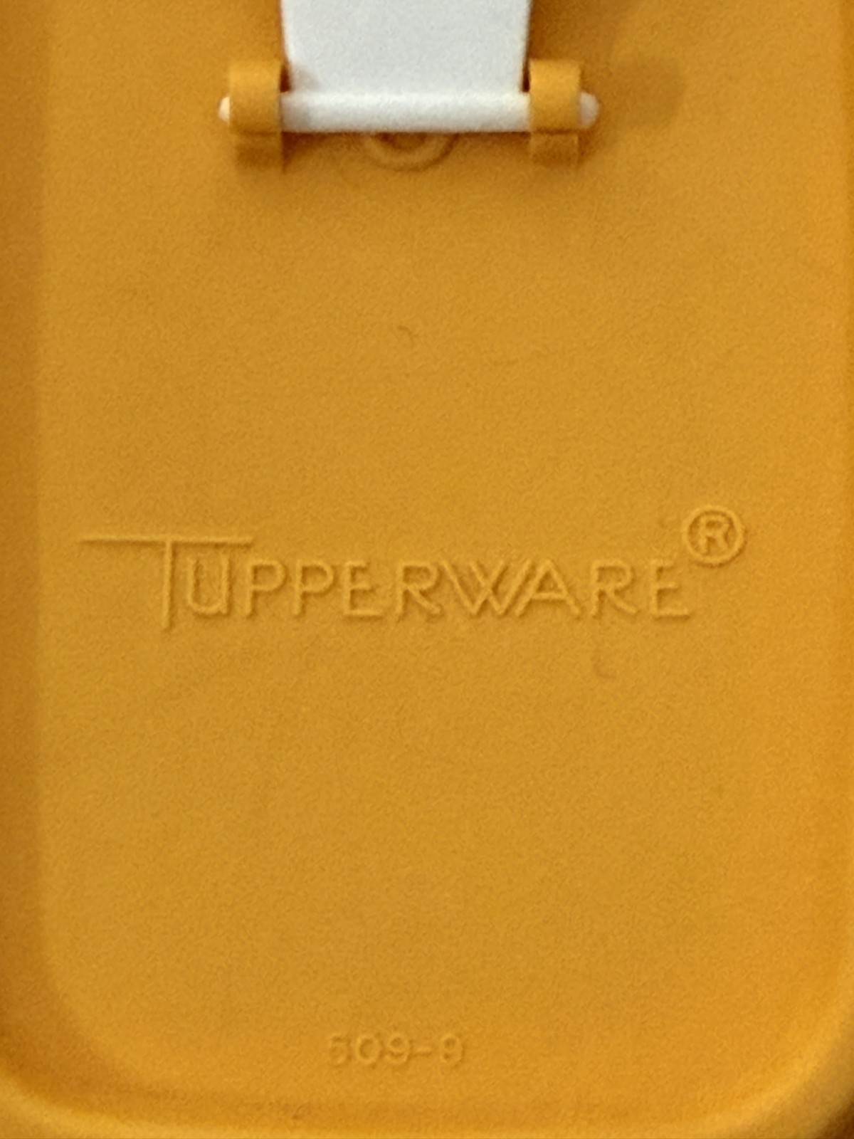 Vintage TUPPERWARE JR CEREAL STORER SEAL w/ FLIP CAP Replacement Lid #509 Orange