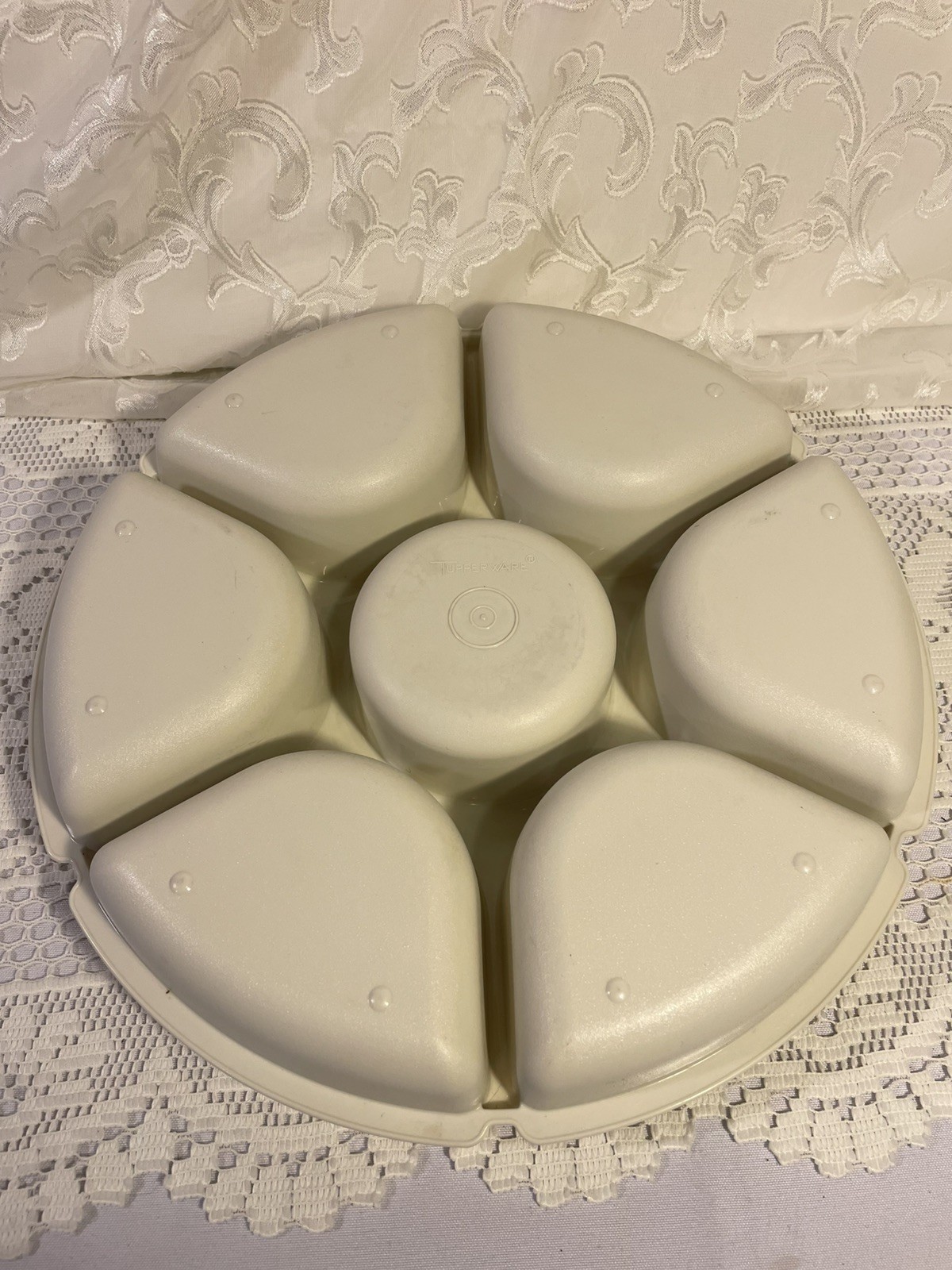 Vintage Tupperware 6 Section Snack Serving Tray Almond Lazy Susan Dip Center