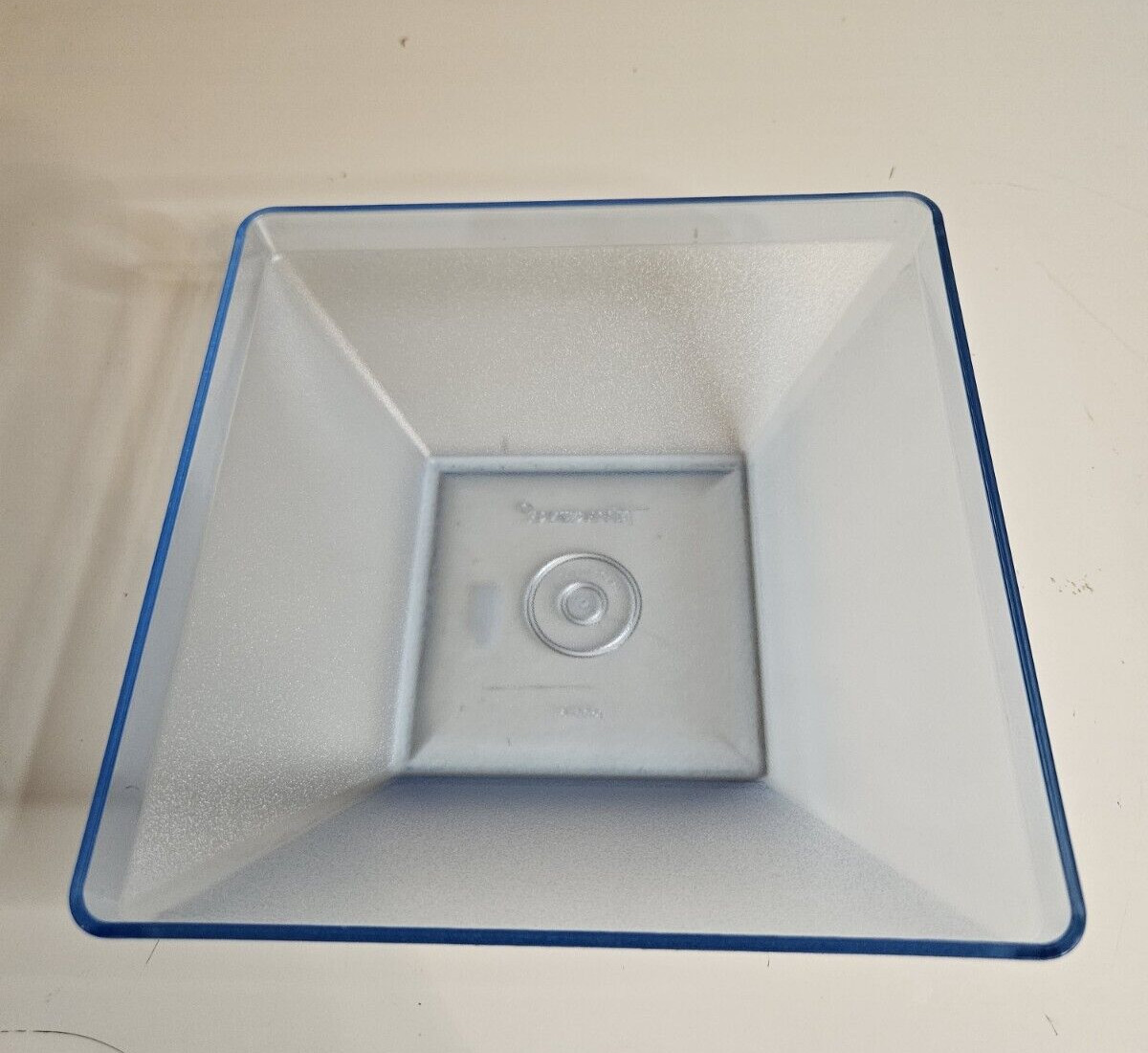 Tupperware 1388 Acrylic Square Blue Bowl with Lid Storage Container 6 1/2″