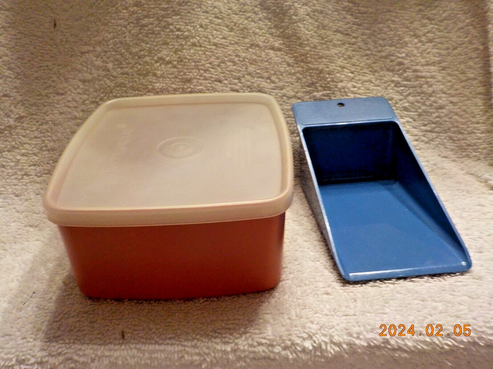 Tupperware 311 Freezer Container Burnt Orange + Blue sugar scoop 1452-6