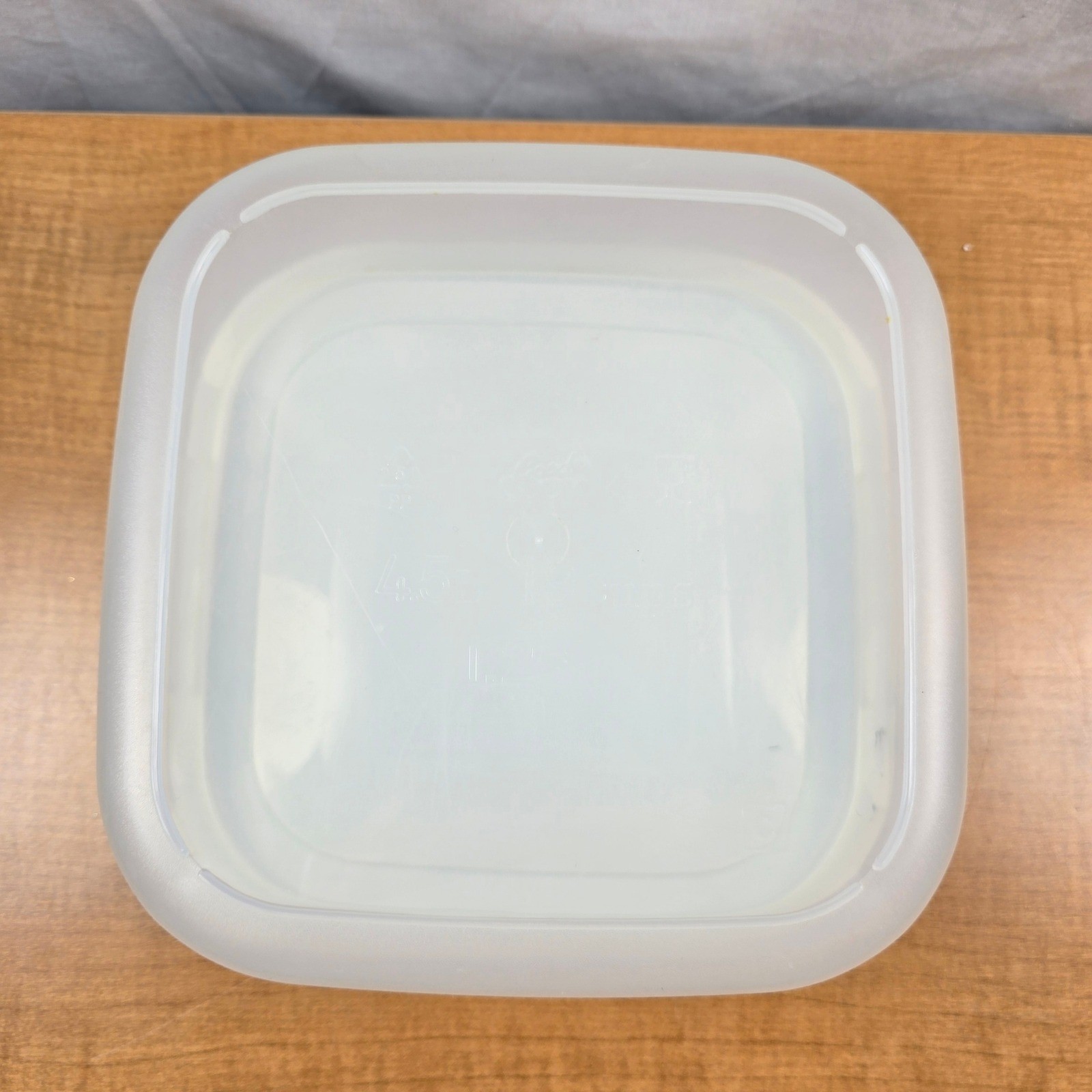 Good Cook 4.5 L 19 cups 1.2 gal 9″ square storage food container with lid