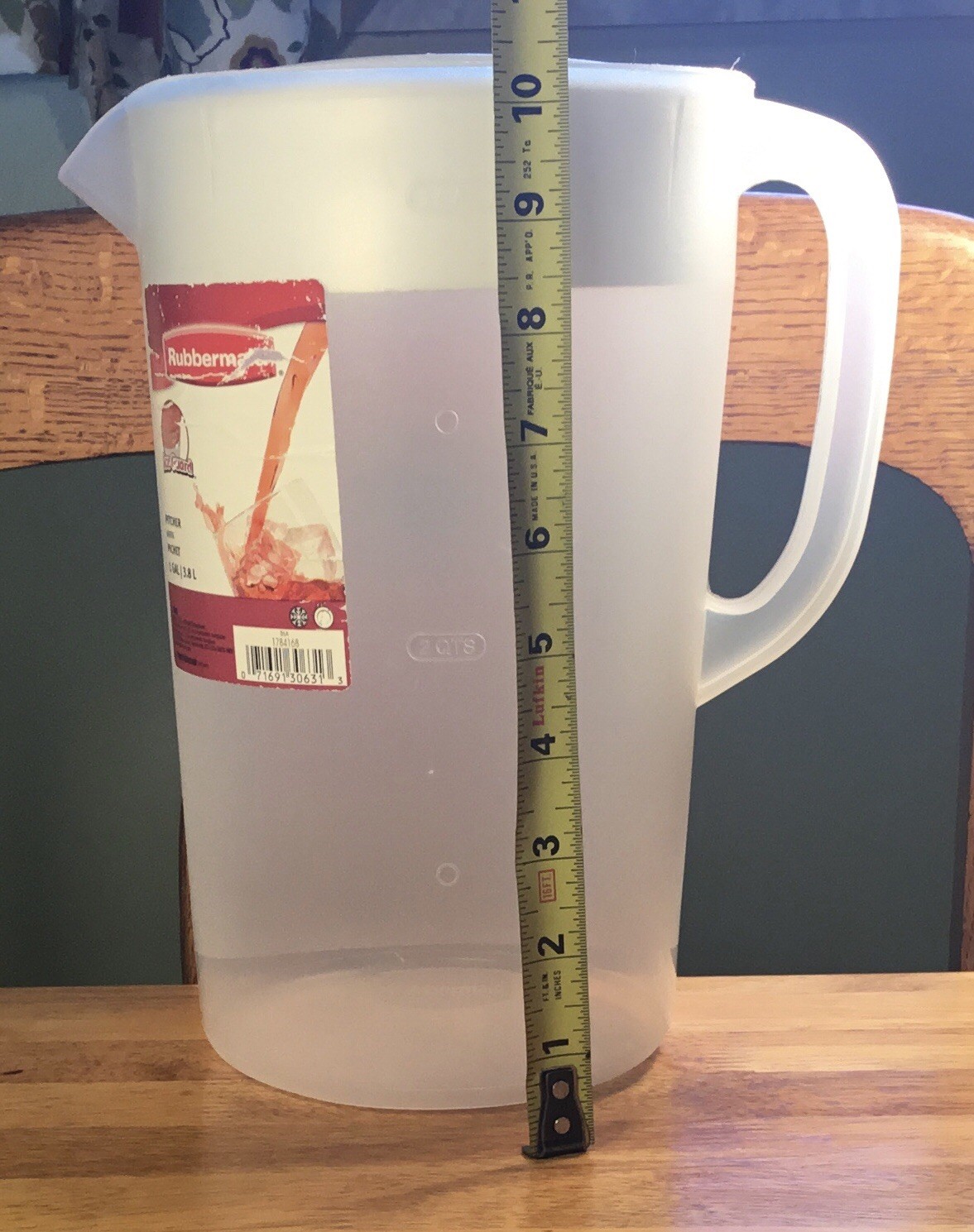 Rubbermaid One Gallon Sheer Pitcher (#1A21) w/White Lid