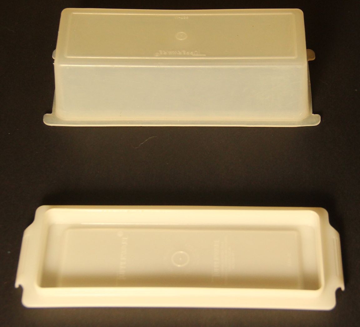 Vtg Tupperware Sheer 1/4-Pound (1 Stick) Butter Dish and Lid (636-12 / 637-11)