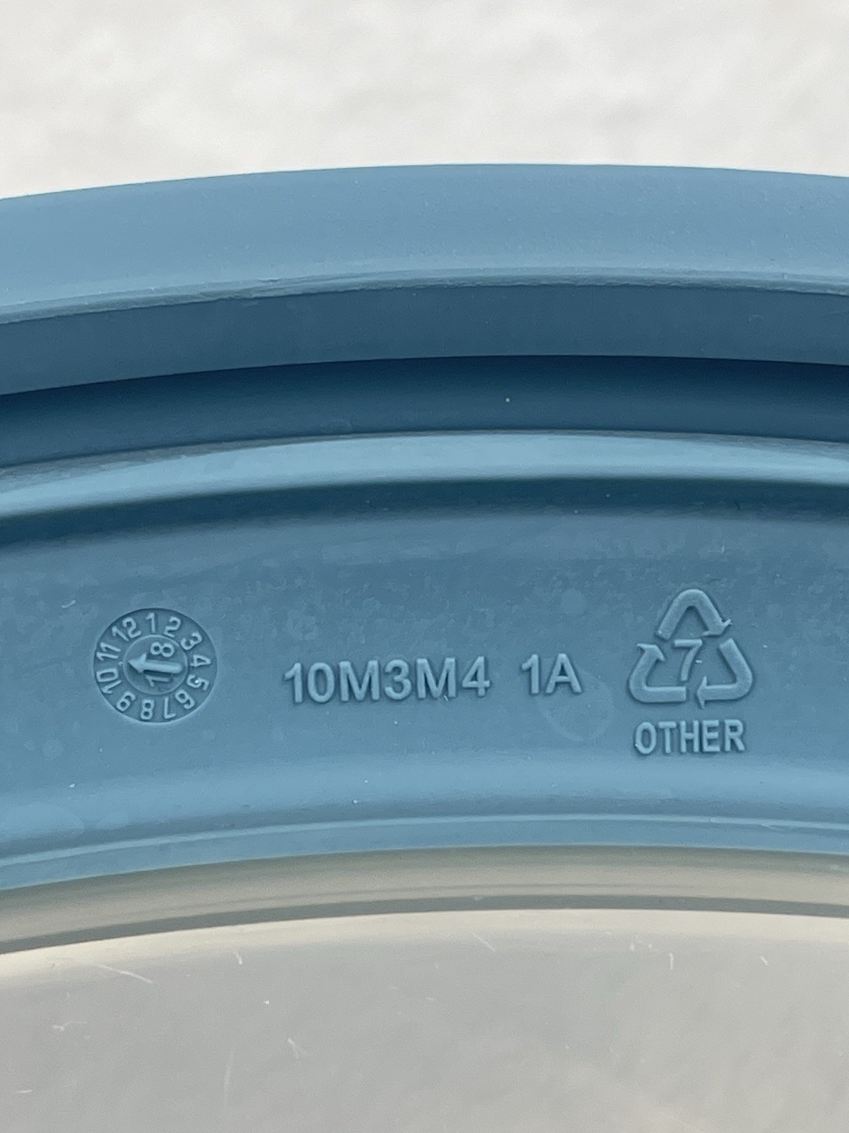 Rubbermaid Replacement Window Lids Set of 5 10M3M4 Dusty Blue 7″ Square