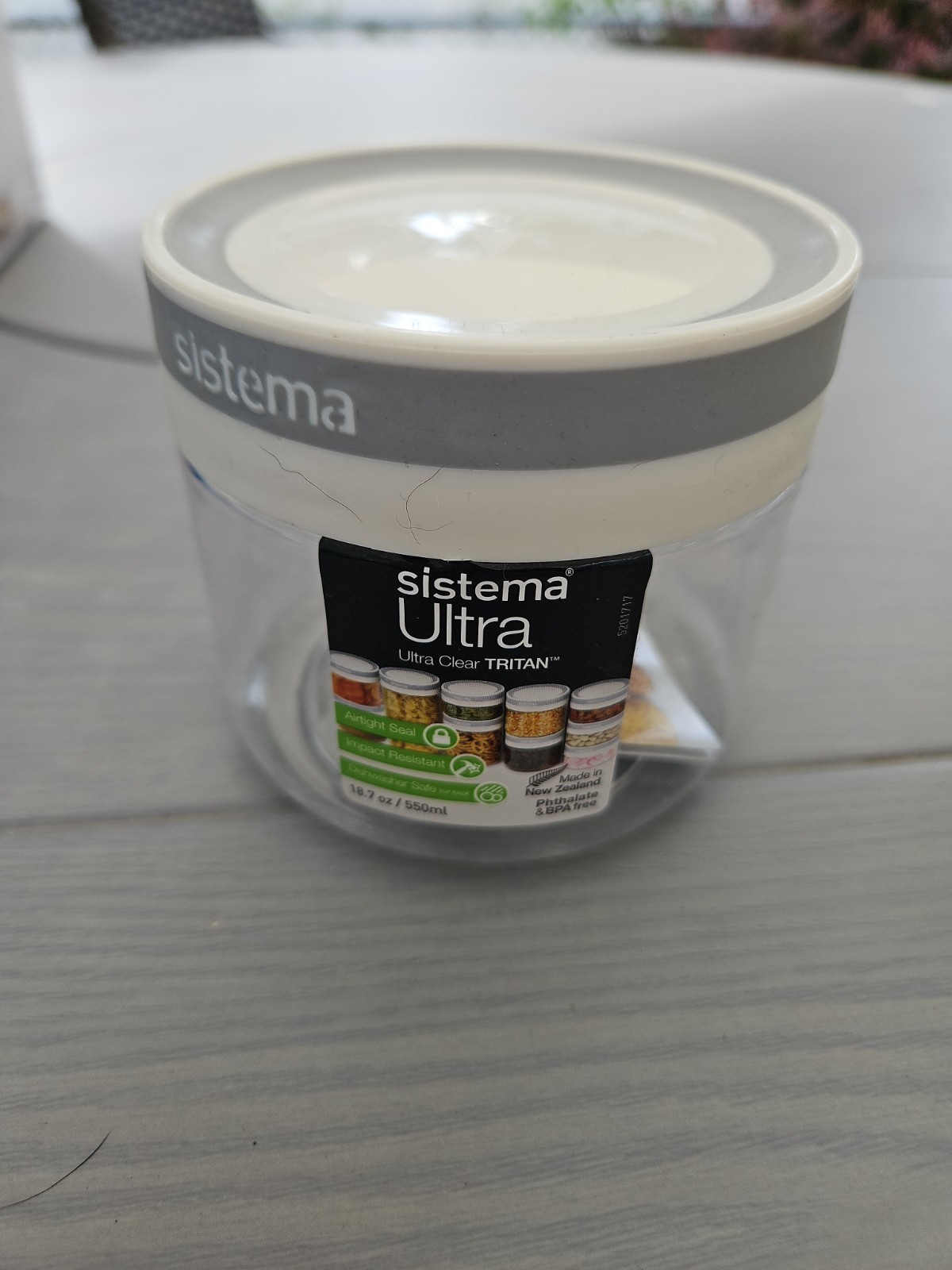 Sistema 51345 550 ml Ultra Clear Tritan Round Canister 18.7 Oz Food Container