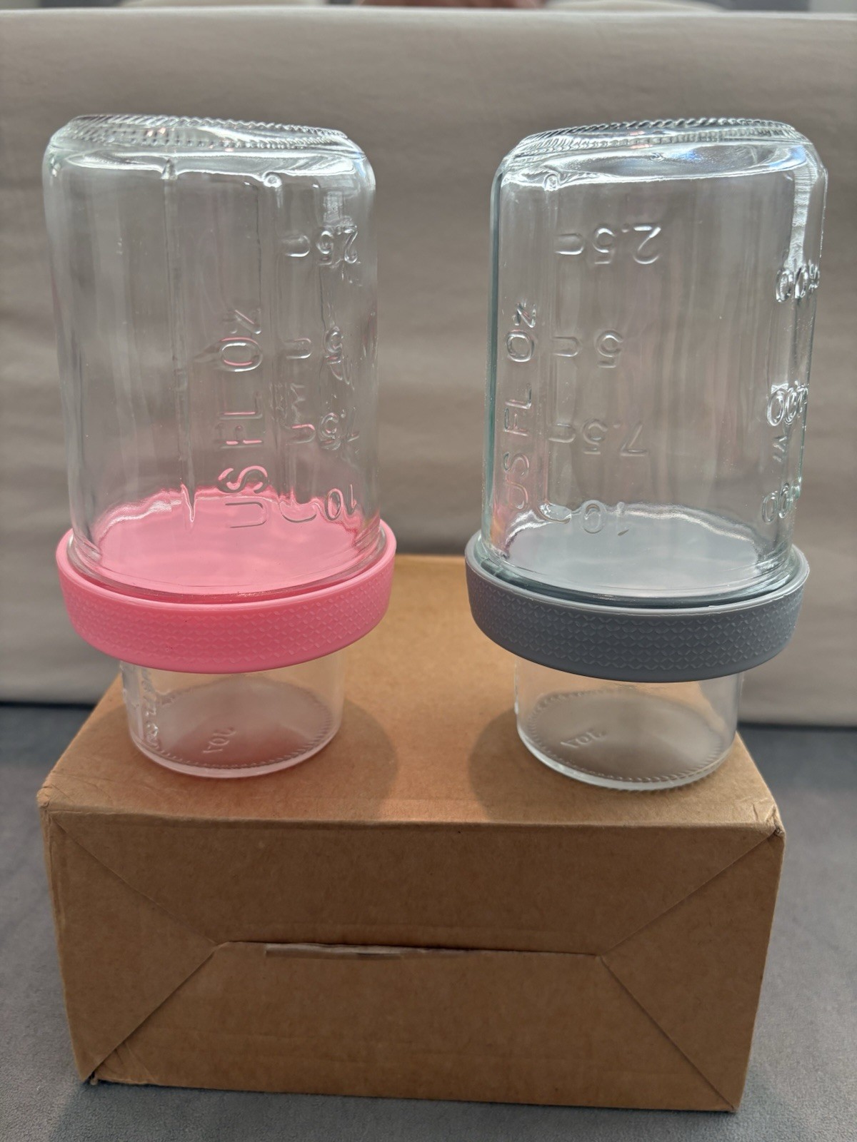 2-Pack Glass Overnight Oats Meal Prep Containers, Screw Lids, 10 oz Pink/Gray