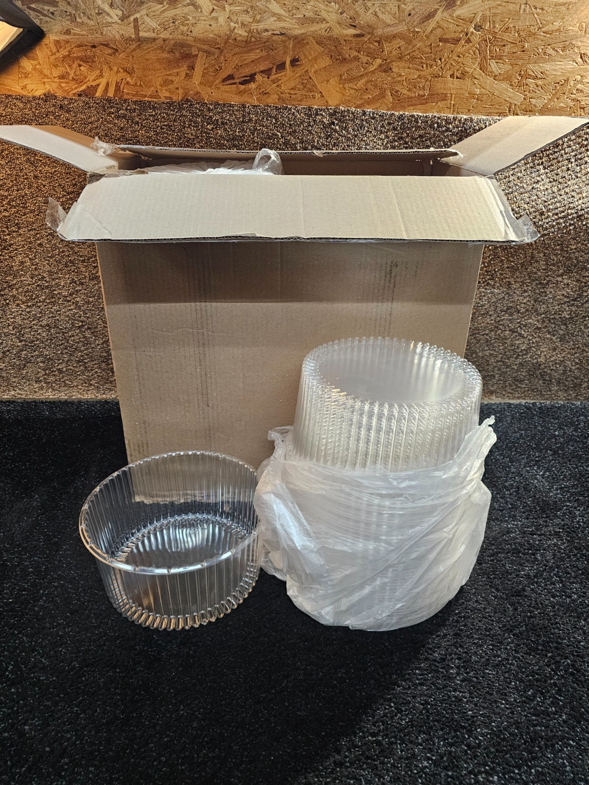 (QTY 80) D&W Fine Pack G40-1 10″ 2-3 Layer Cake Display Container Clear Dome Lid