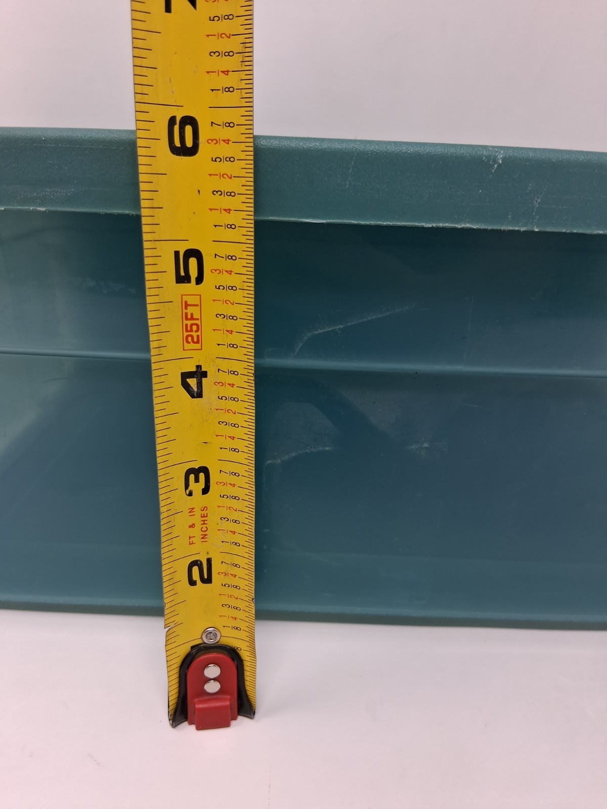 Vintage Rubbermaid Sheer Storage Box Green #0135 16x11x6 RARE HTF
