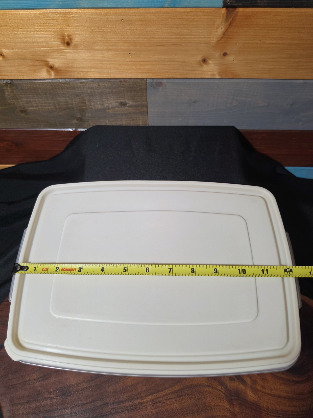 Vintage Rubbermaid Servin Saver #7 Rectangle 17 Cup Container Sheer w/Almond Lid