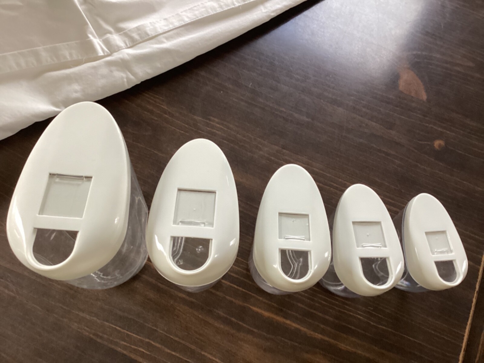 Plastic Pitchers with lids, set of 5, Approx 1 C – 5 1/2 C, Nesting