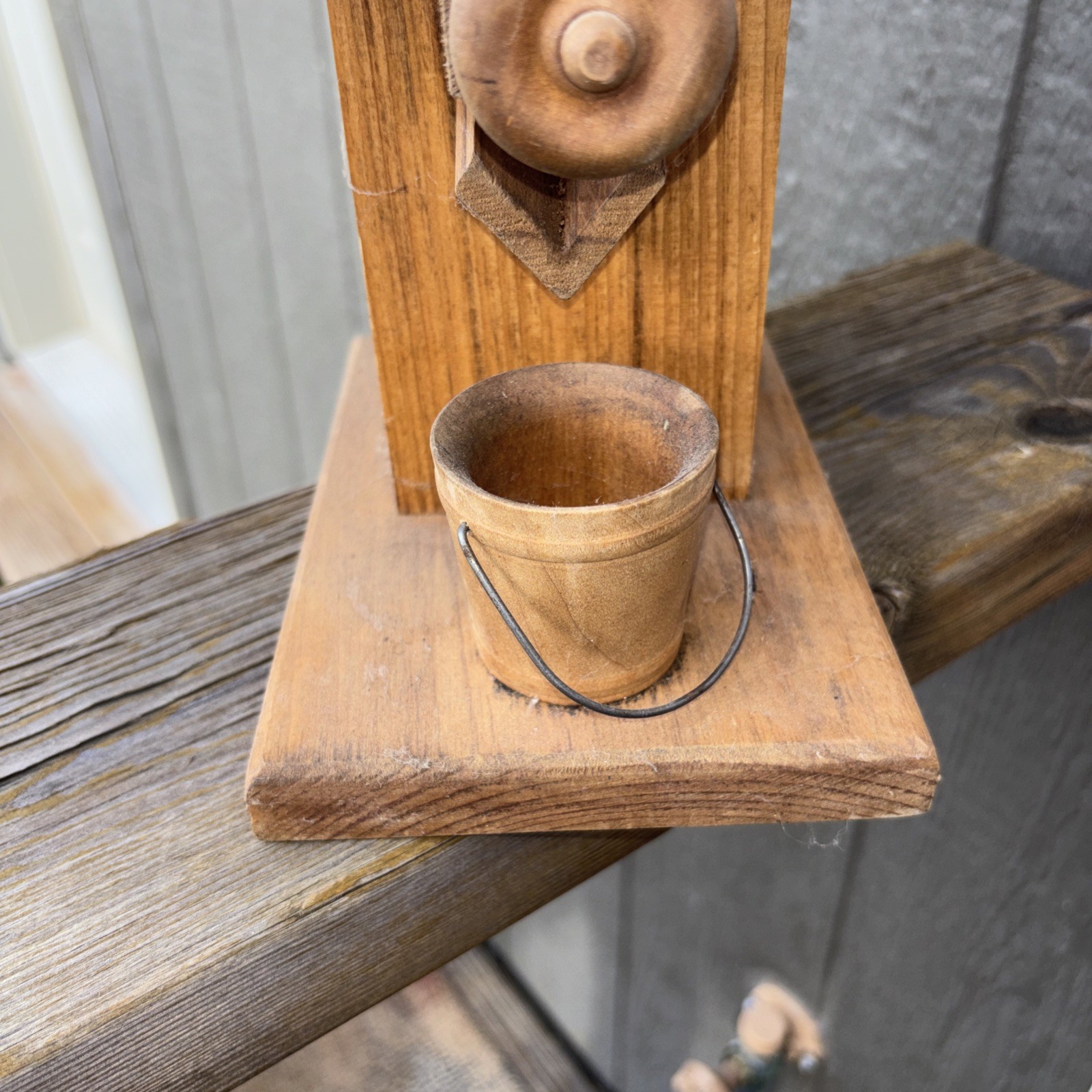 Vintage Oak Wood / Glass Mason Jar Candy Peanut Gumball Dispenser Country Decor