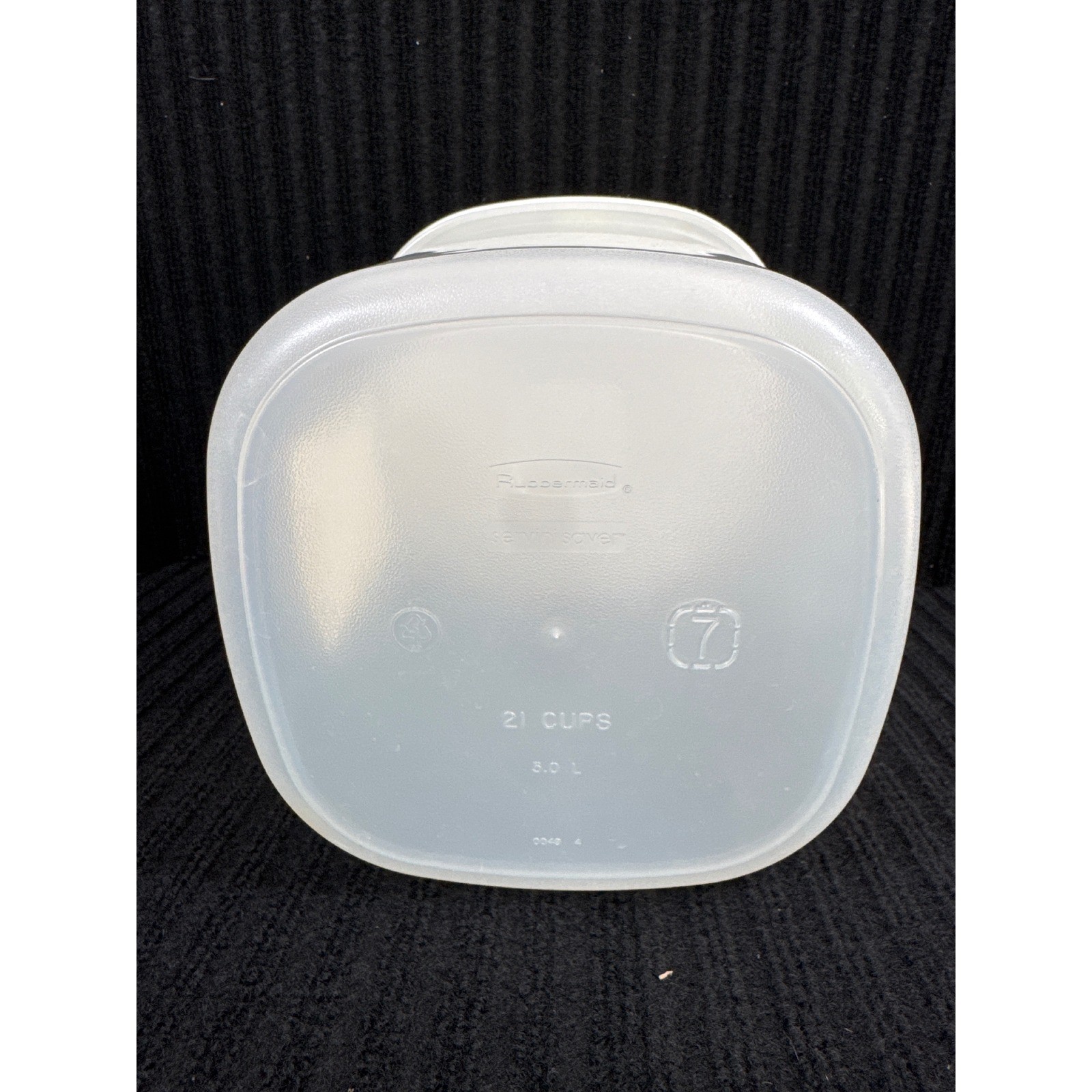 NEW Rubbermaid Servin’ Saver Canister #7 21 Cups 5.0 Container White Lid