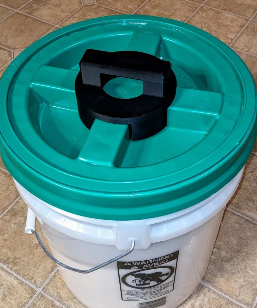 Gamma Seal Lid – Opener Adapter