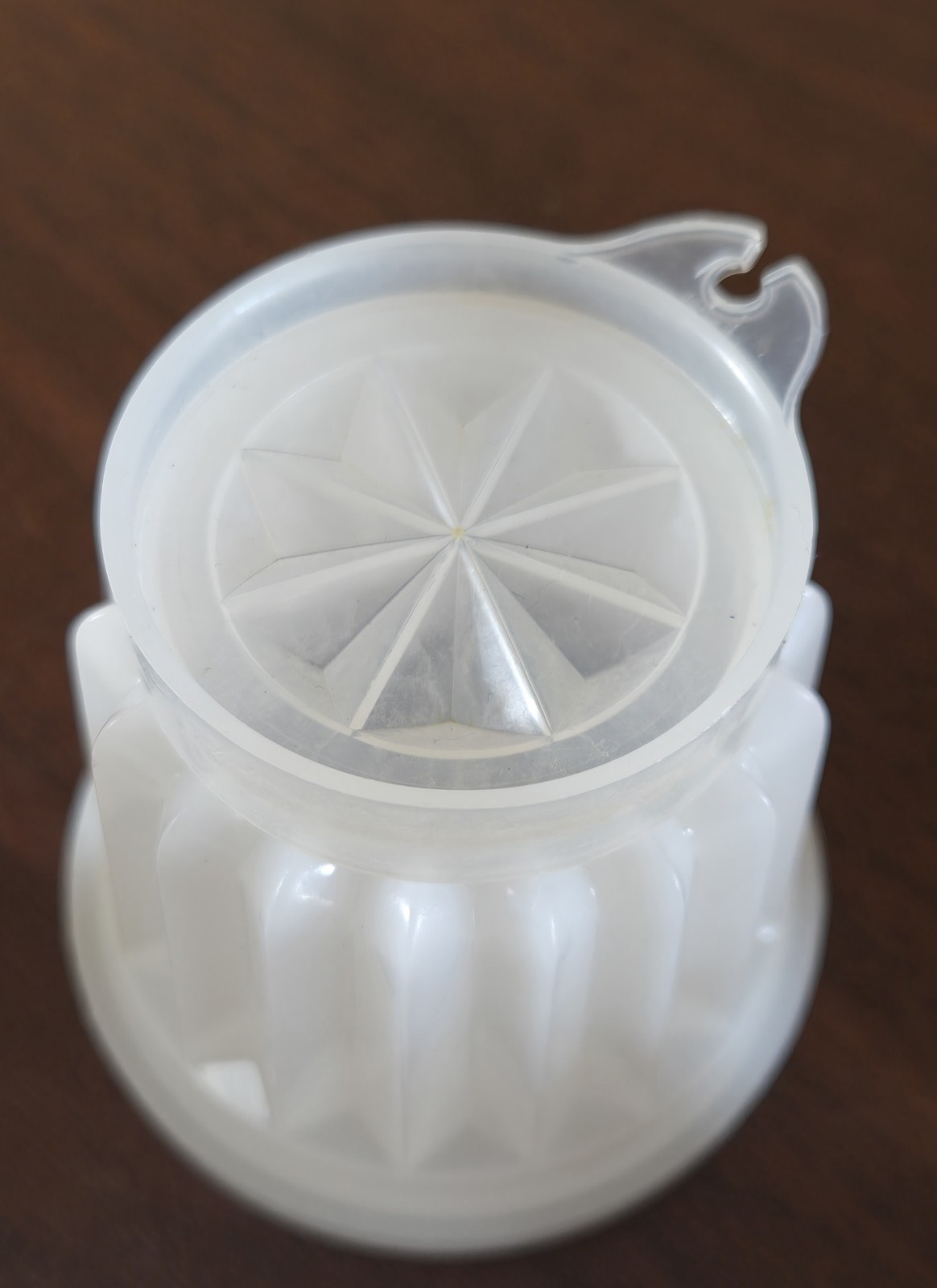 Vintage Tupperware Dessert Mold Pie Slice Container Lot Frosted USA