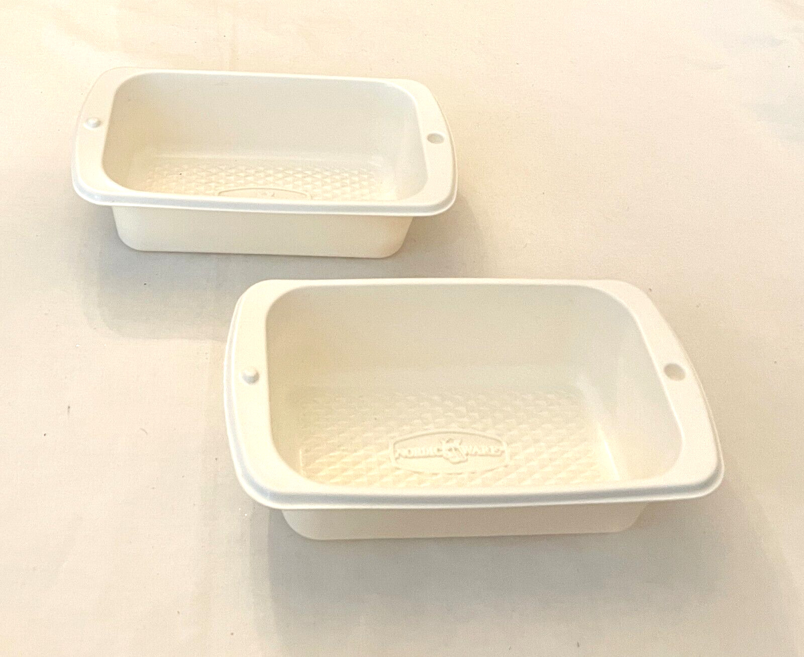 2 pack Nordic Wear Loaf Pans Bread Reusable Microwavable White Stackable