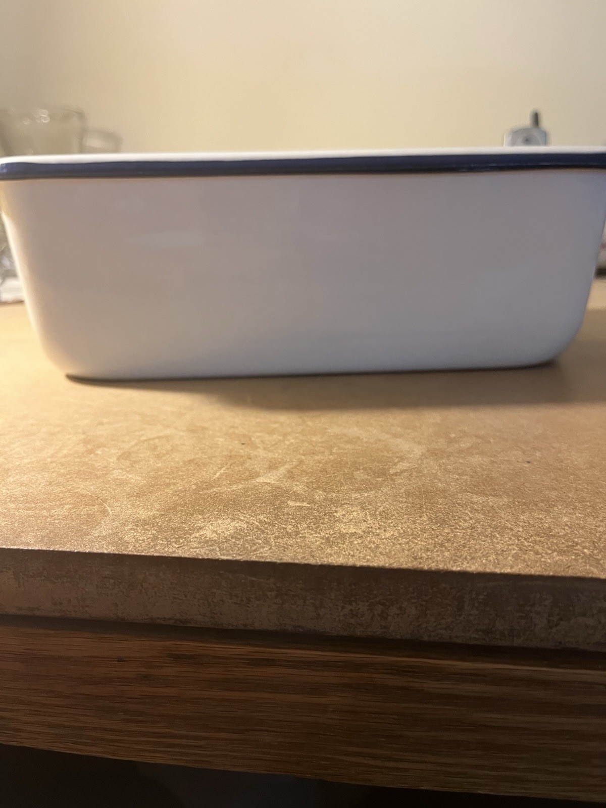 Vollrath Vitalizer Enamel Steel Refrigerator Dish w/ Slip-On Lid White/Blue 1925