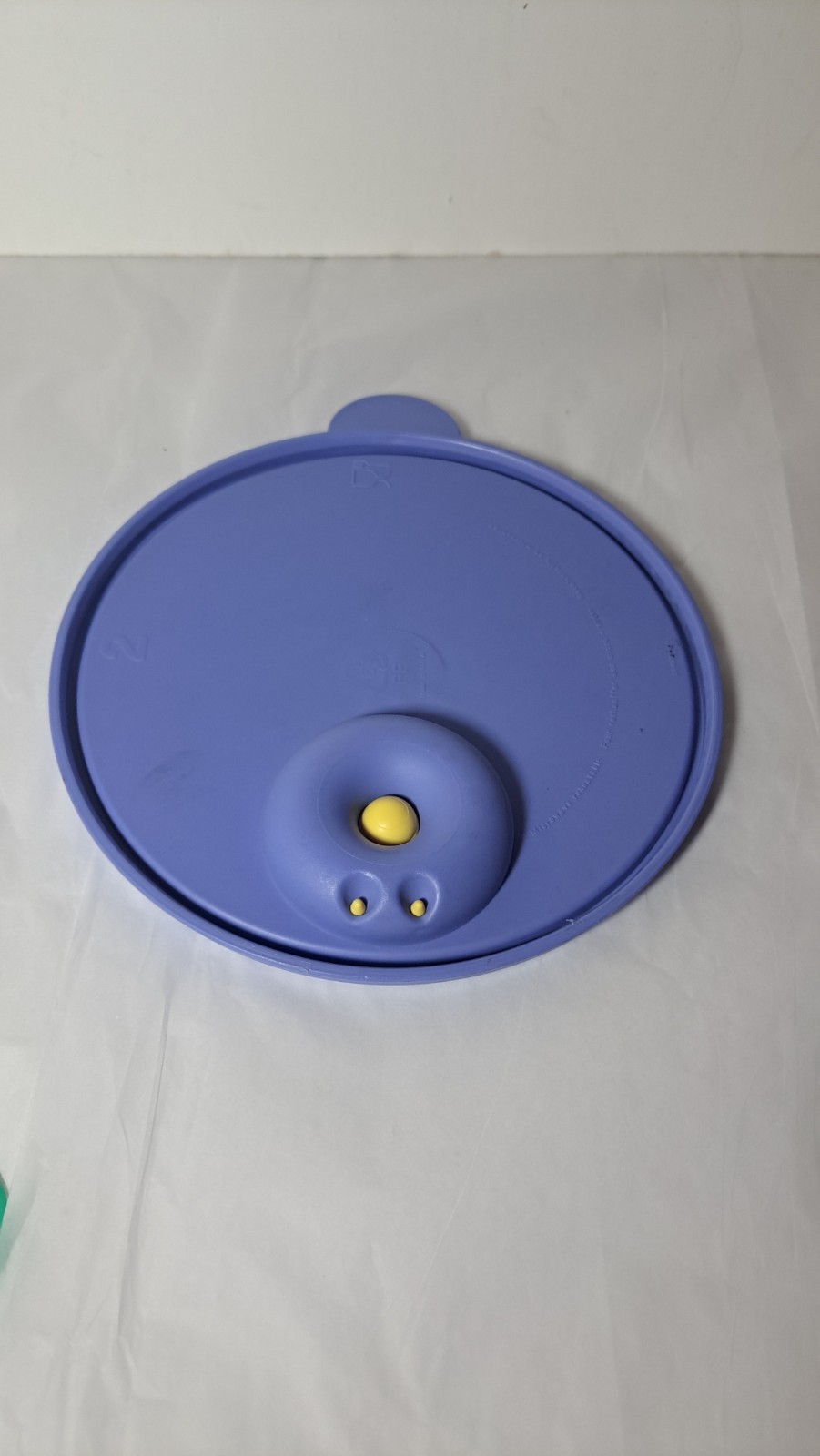 Tupperware Vented Lid 2649 B Blue Crystal Wave Replacement Seal Lid Top Only