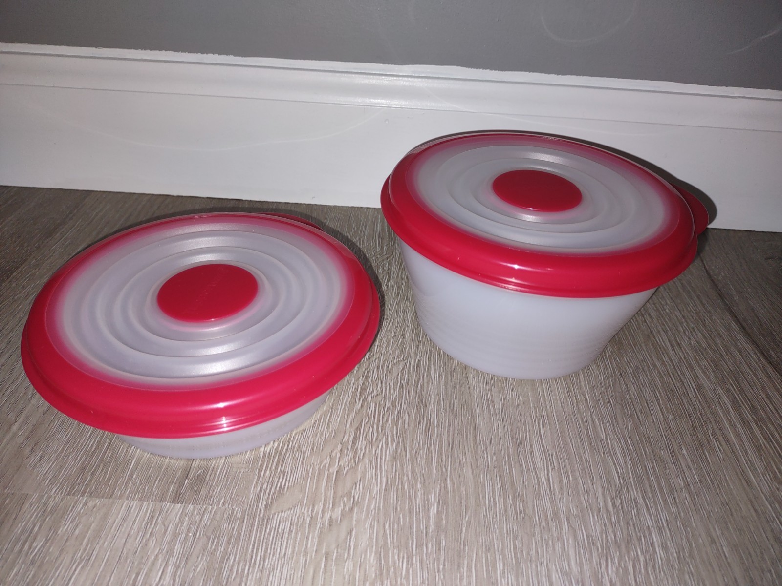 Tupperware Small Storage Bowls With Collapsible Lids 240 ml + 500 ml