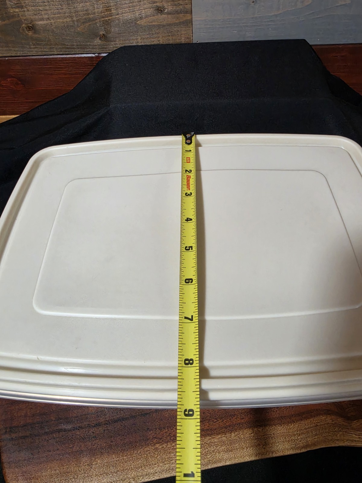 Vintage Rubbermaid Servin Saver #7 Rectangle 17 Cup Container Sheer w/Almond Lid