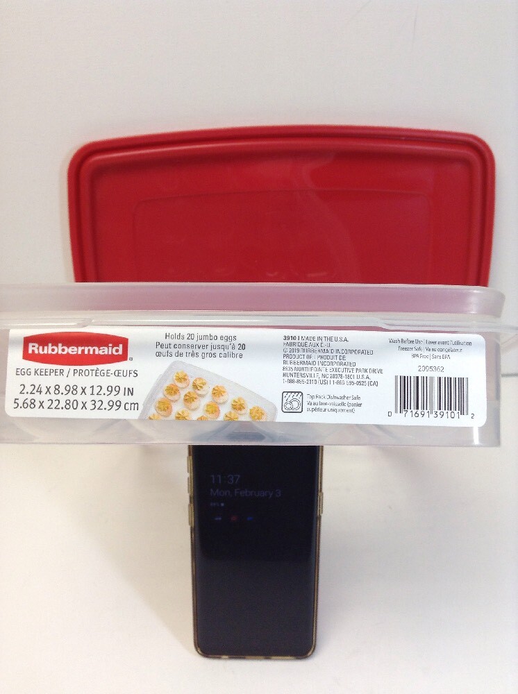 Rubbermaid Plastic Egg Container Holds 20 Eggs Clean with Red Lid