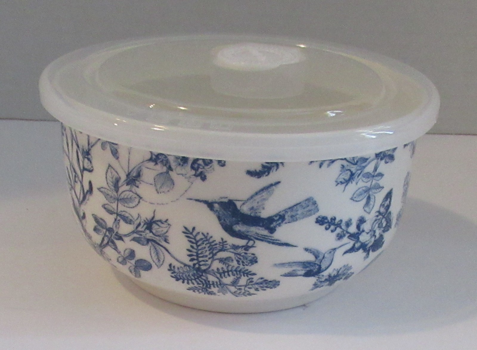 Grace Teaware Blue/White Floral Hummingbird Porcelain Food Storage Container NEW