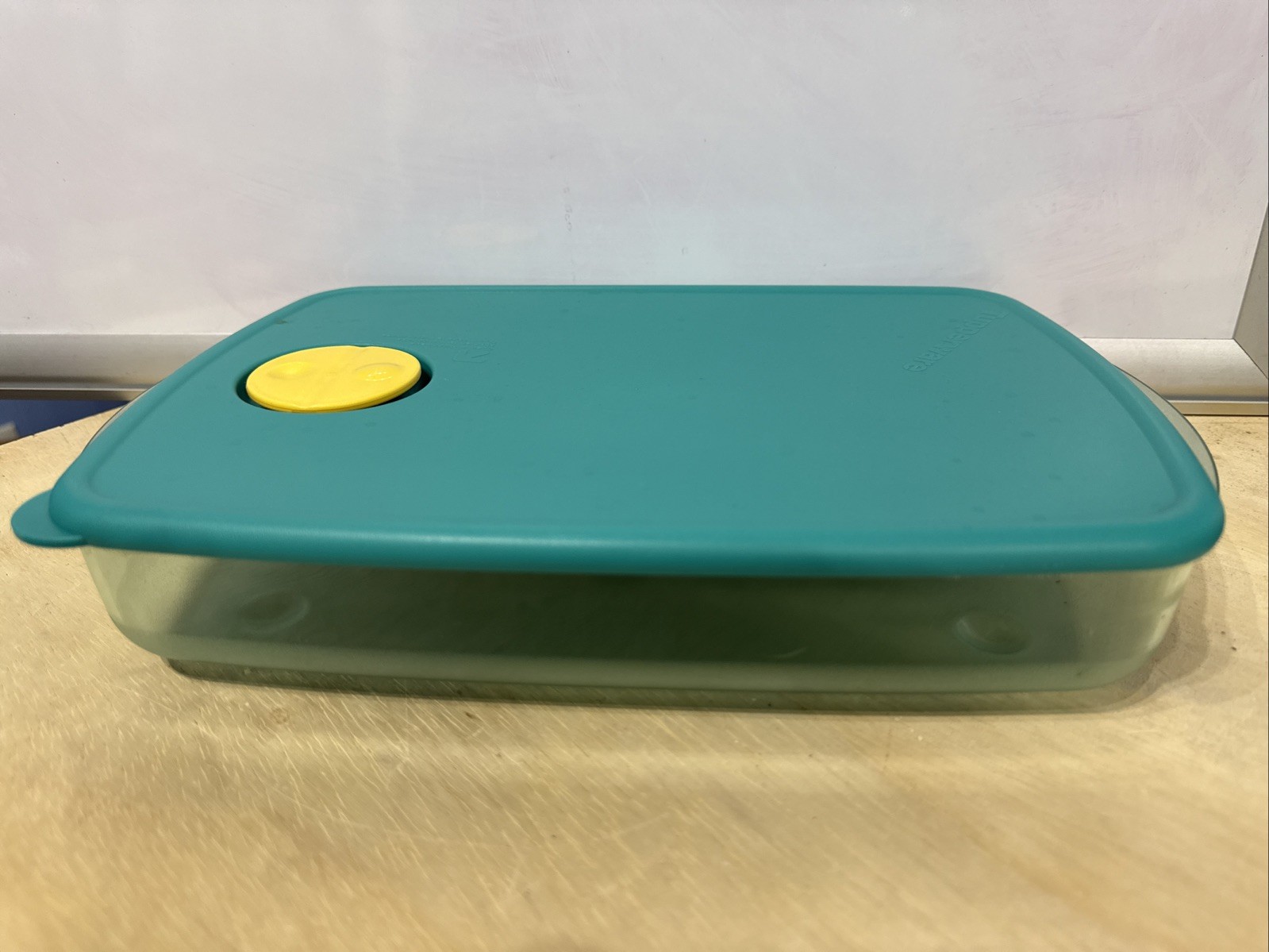 Tupperware Rock N Serve Teal Blue-Green Microwave-Safe Container with Lid 3381B