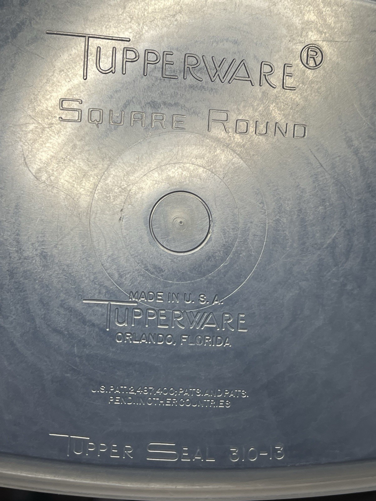 Tupperware sheer 30oz SQUARE ROUNDS CONTAINER 311-25 with Tupper Seal Lid 310-13